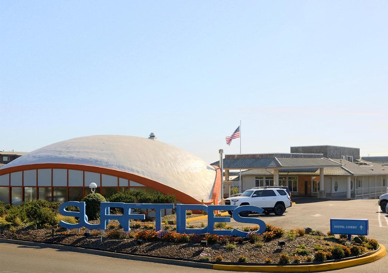 Surftides Hotel featured exterior or lobby in Lincoln City, OR — similar hotel