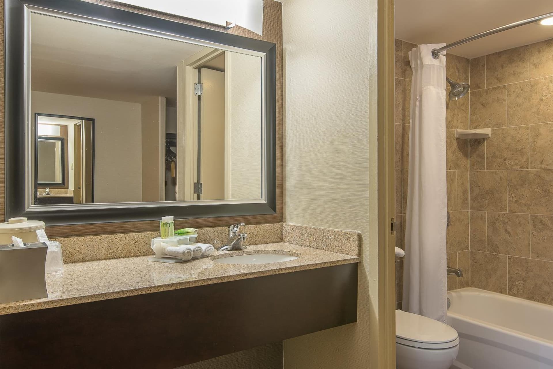 Holiday Inn Express Philadelphia-Midtown by IHG gallery photo in Philadelphia, PA — image 37