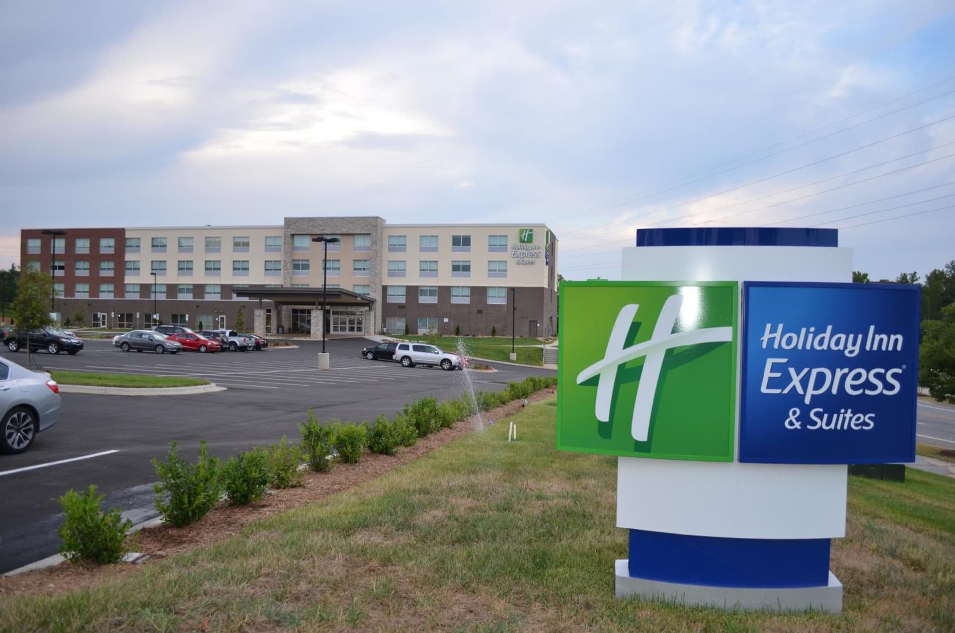 Holiday Inn Express & Suites - Charlotte NE - University Area by IHG gallery photo in Charlotte, NC — image 34