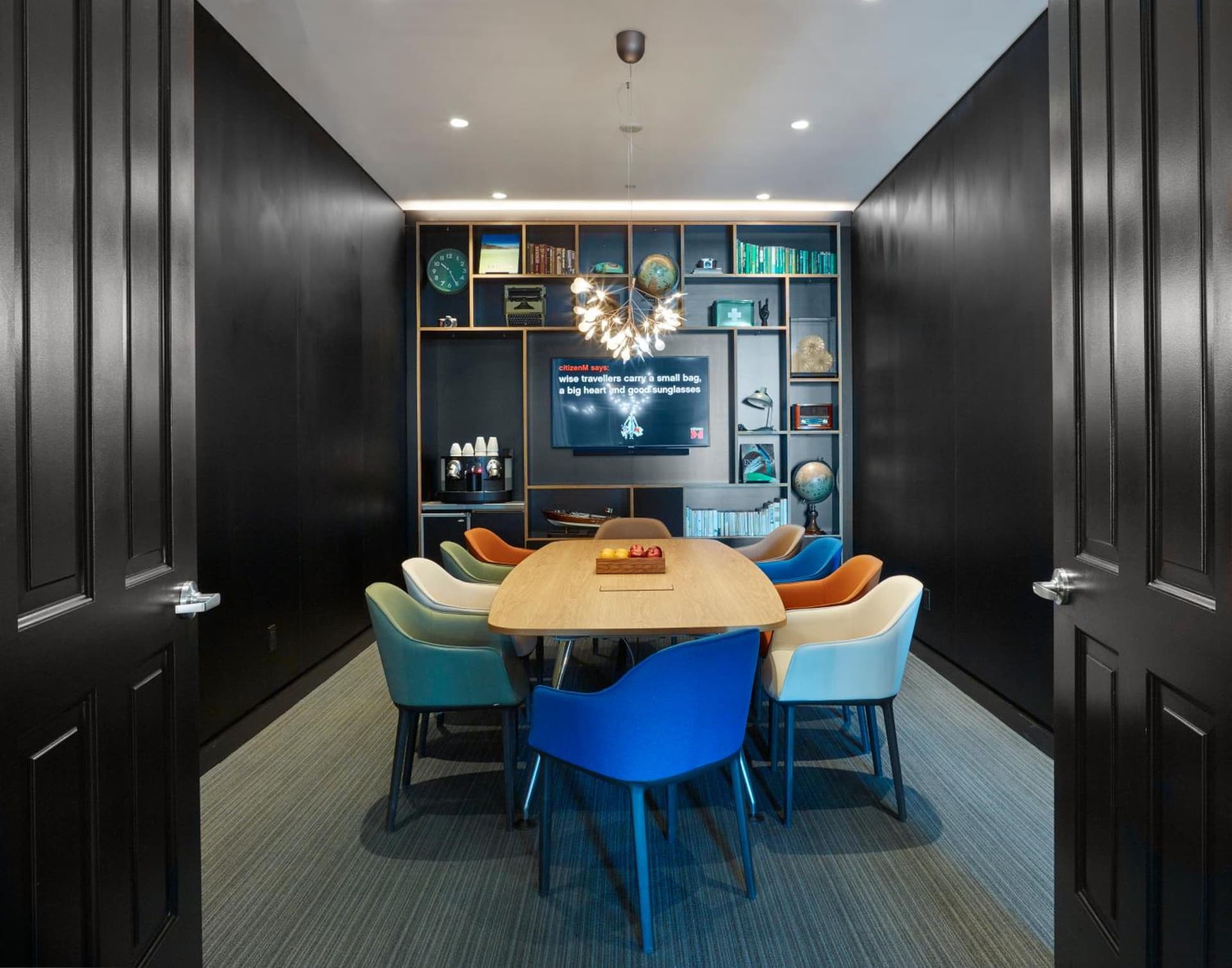 citizenM Boston North Station gallery photo in Boston, MA — image 5