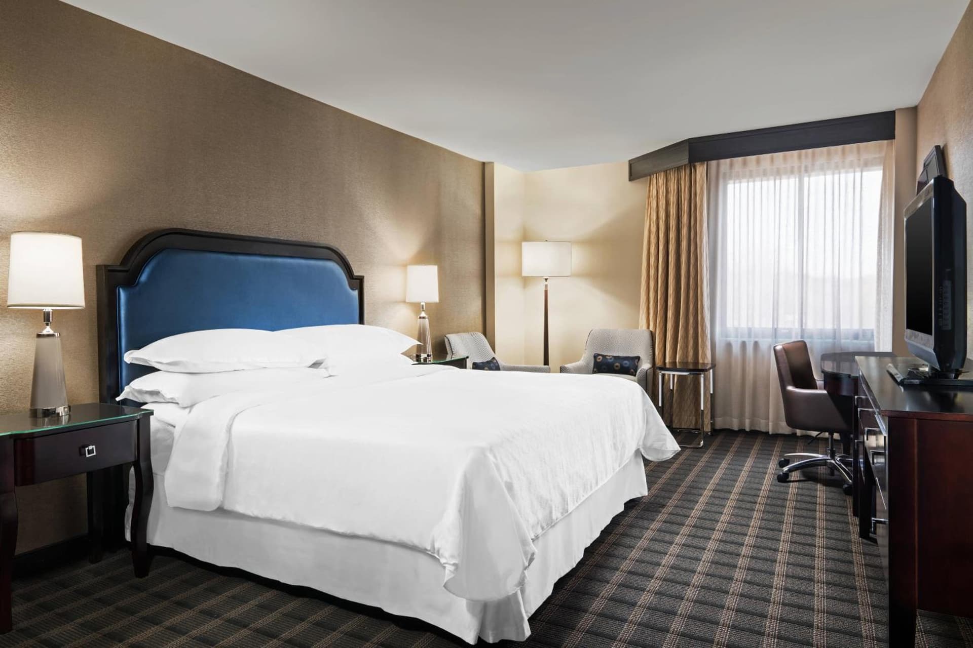 Sheraton Charlotte Airport gallery photo in Charlotte, NC — image 20