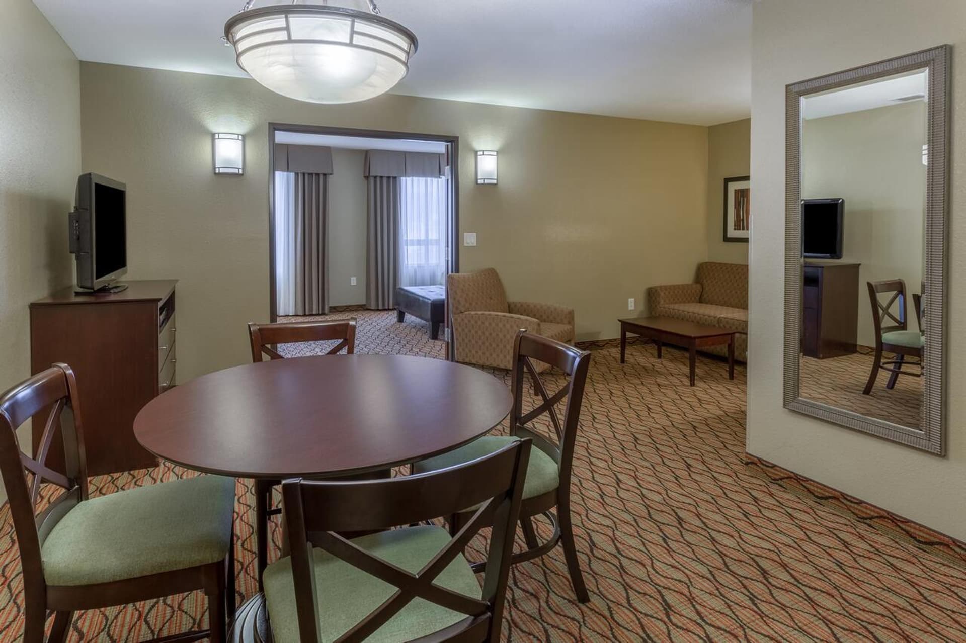 Holiday Inn Eau Claire South I-94 by IHG gallery photo in Eau Claire, WI — image 61