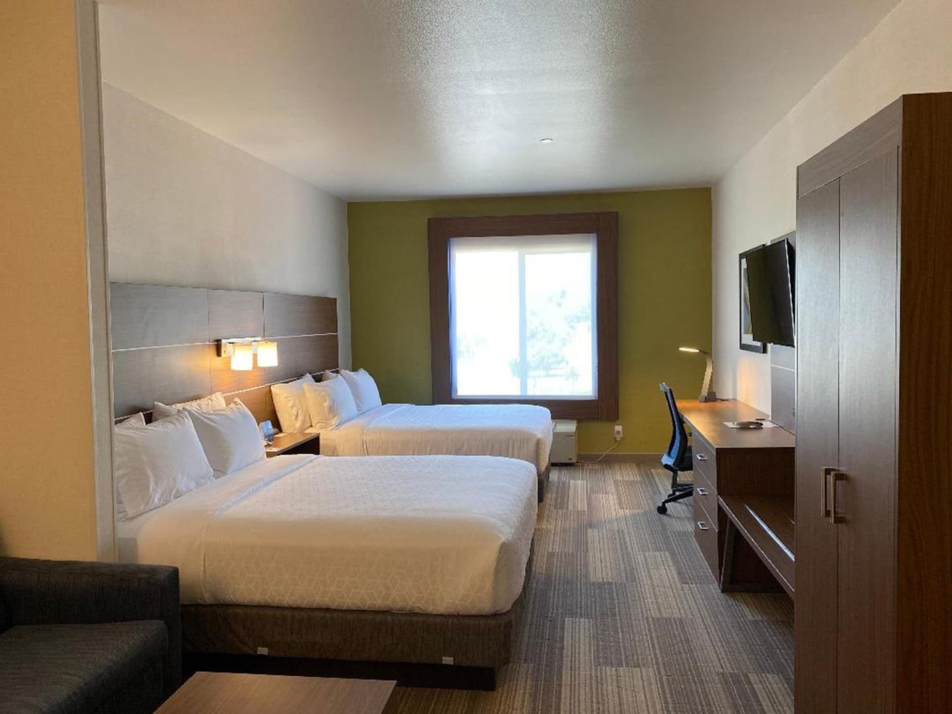 Holiday Inn Express & Suites Beaumont - Oak Valley by IHG gallery photo in Beaumont, CA — image 37