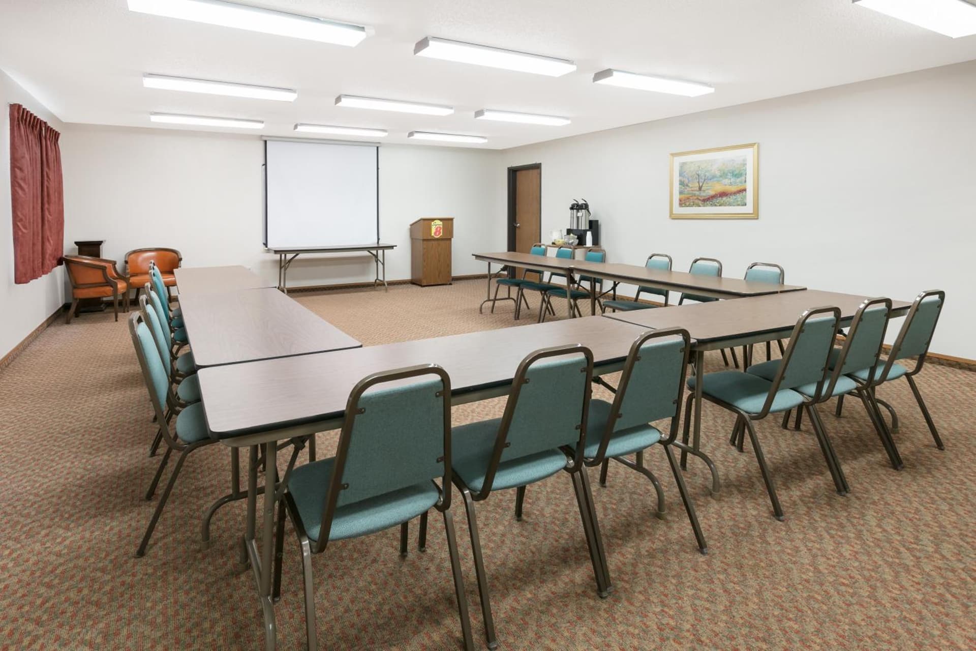 Super 8 by Wyndham Grapevine/DFW Airport Northwest gallery photo in Grapevine, TX — image 31