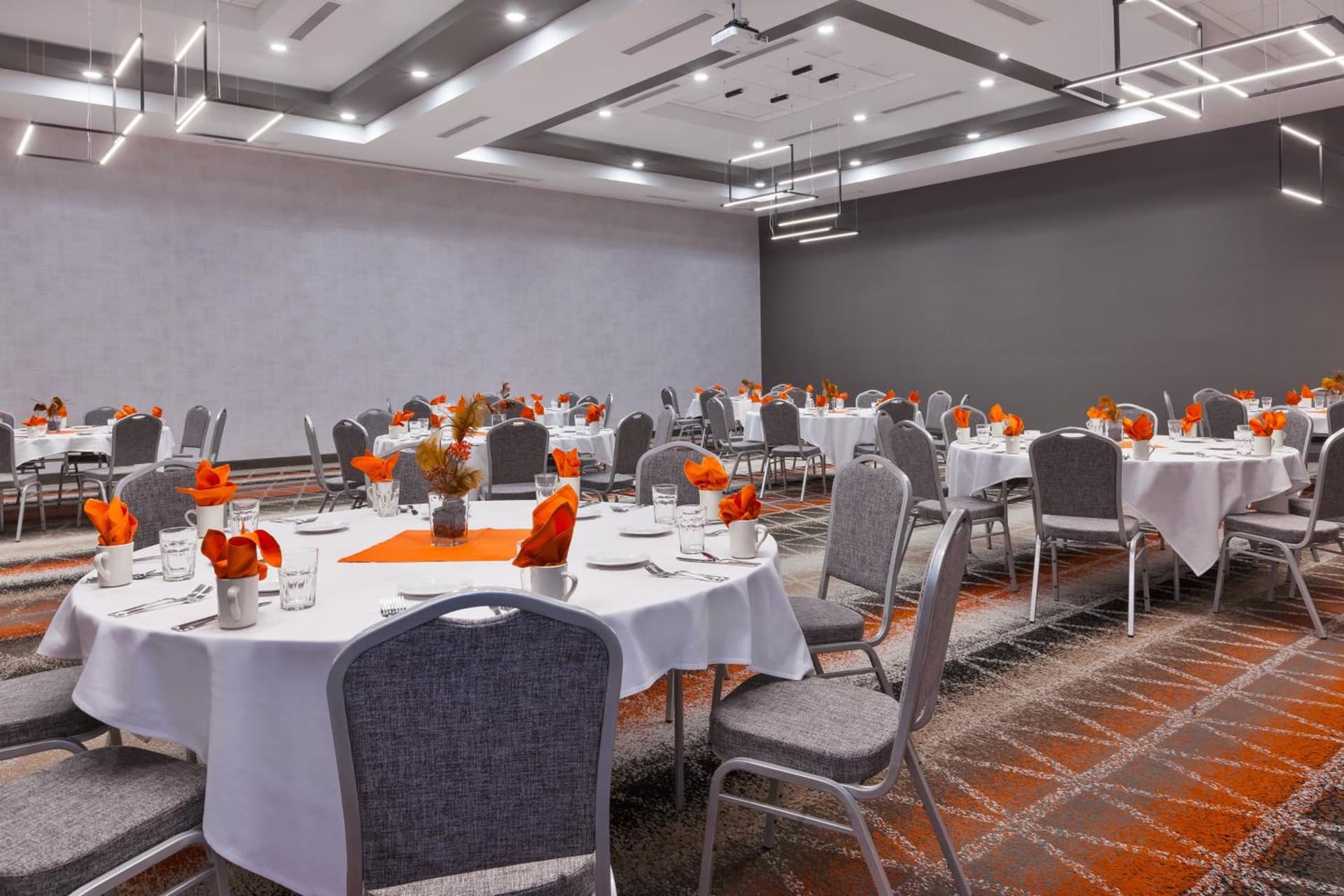 Holiday Inn & Suites - Toledo Southwest - Perrysburg by IHG gallery photo in Perrysburg, OH — image 15