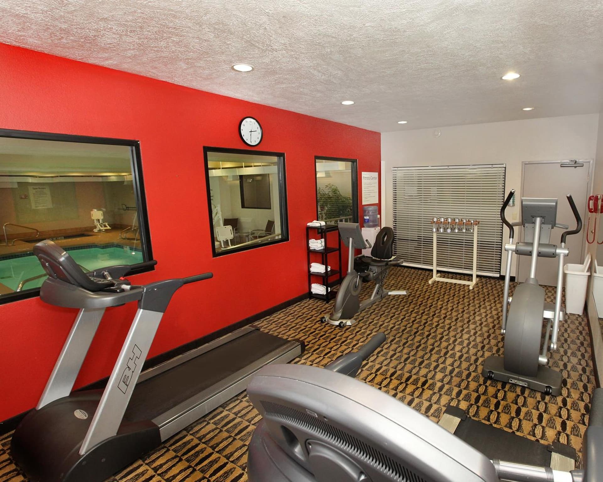 Holiday Inn Express Ogden by IHG interior in Ogden, UT — gallery photo 2