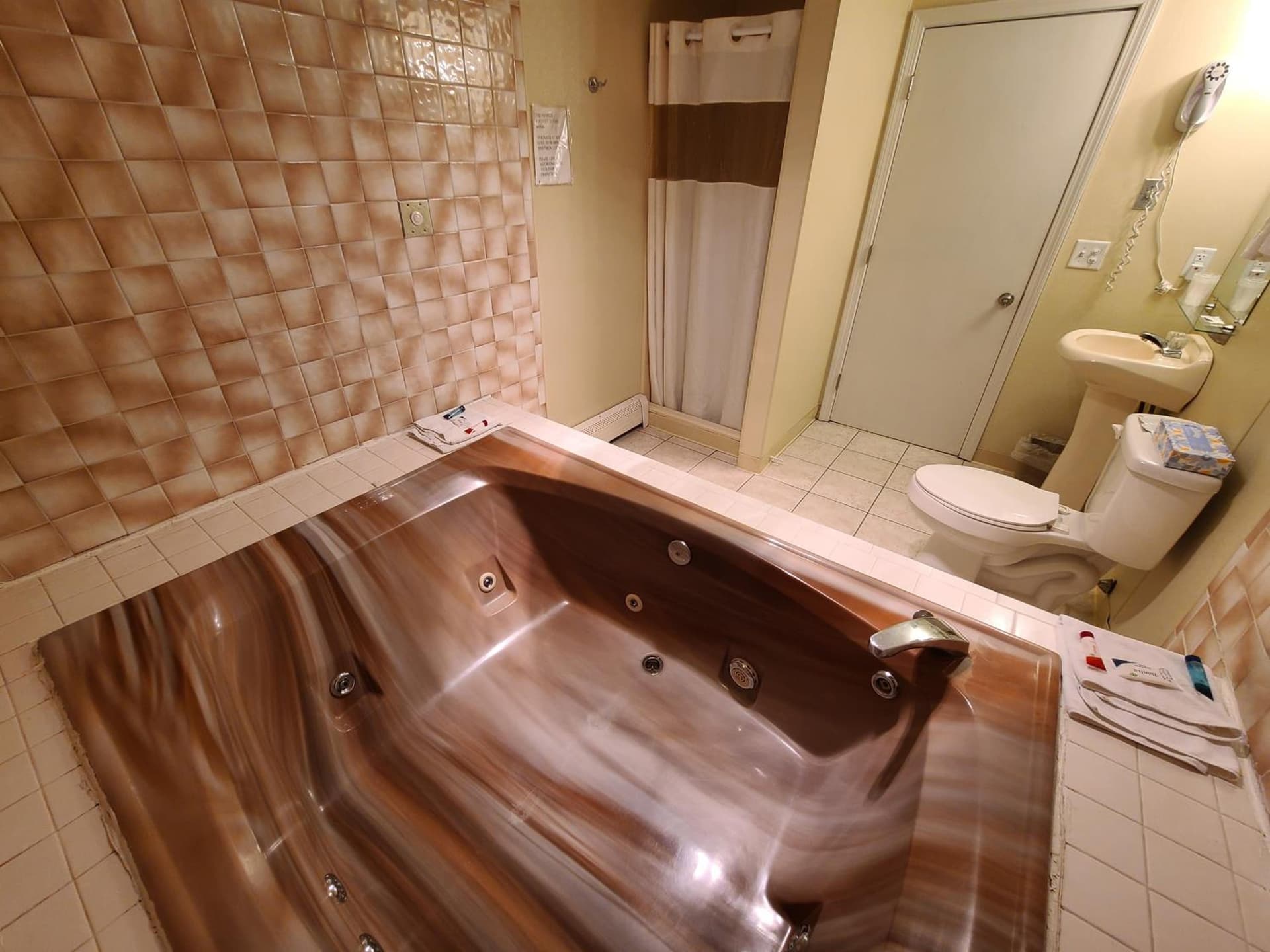 Hampton Village Inn gallery photo in Hampton, NH — image 16