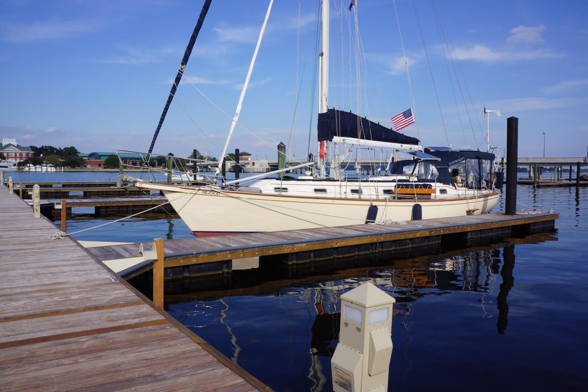 BridgePointe Hotel & Marina property views in New Bern, NC — gallery photo 3