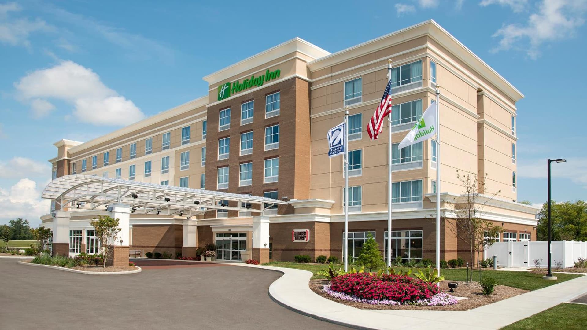 Holiday Inn Indianapolis Airport by IHG featured exterior or lobby in Indianapolis, IN — similar hotel