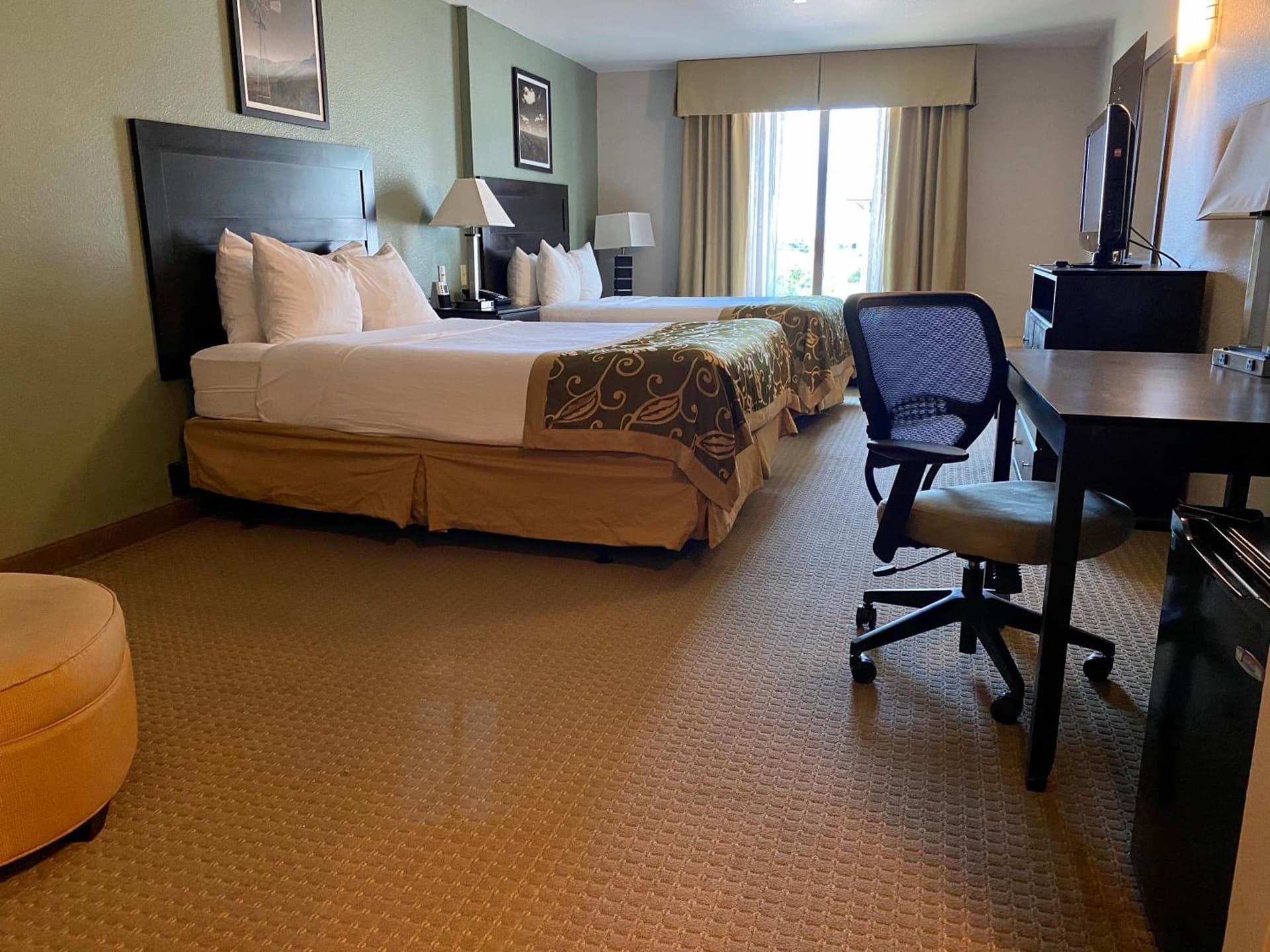 Comfort Inn & Suites Frisco East - McKinney gallery photo in Frisco, TX — image 13