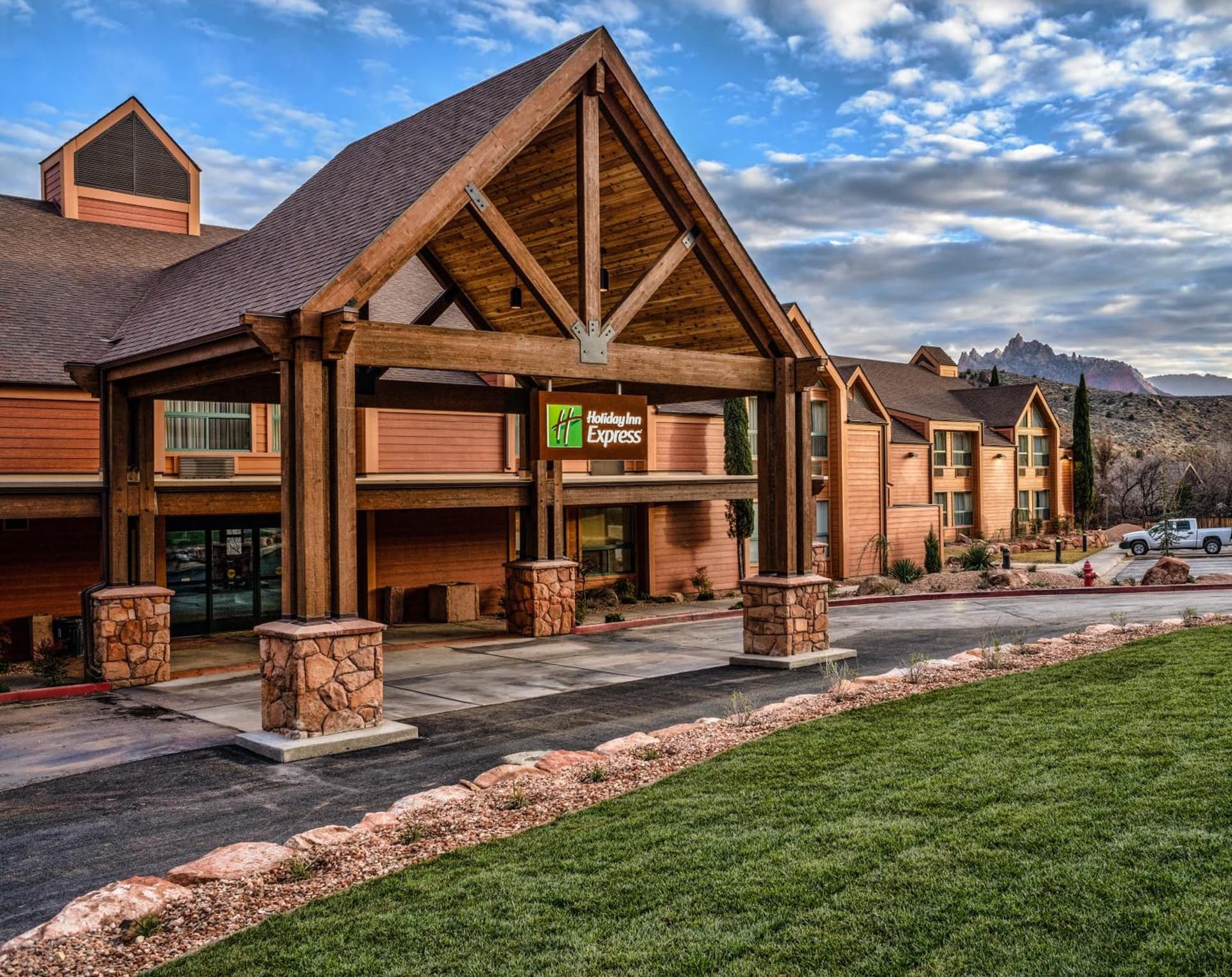 Hyatt Place Springdale - Zion National Park featured exterior or lobby in Springdale, UT — similar hotel