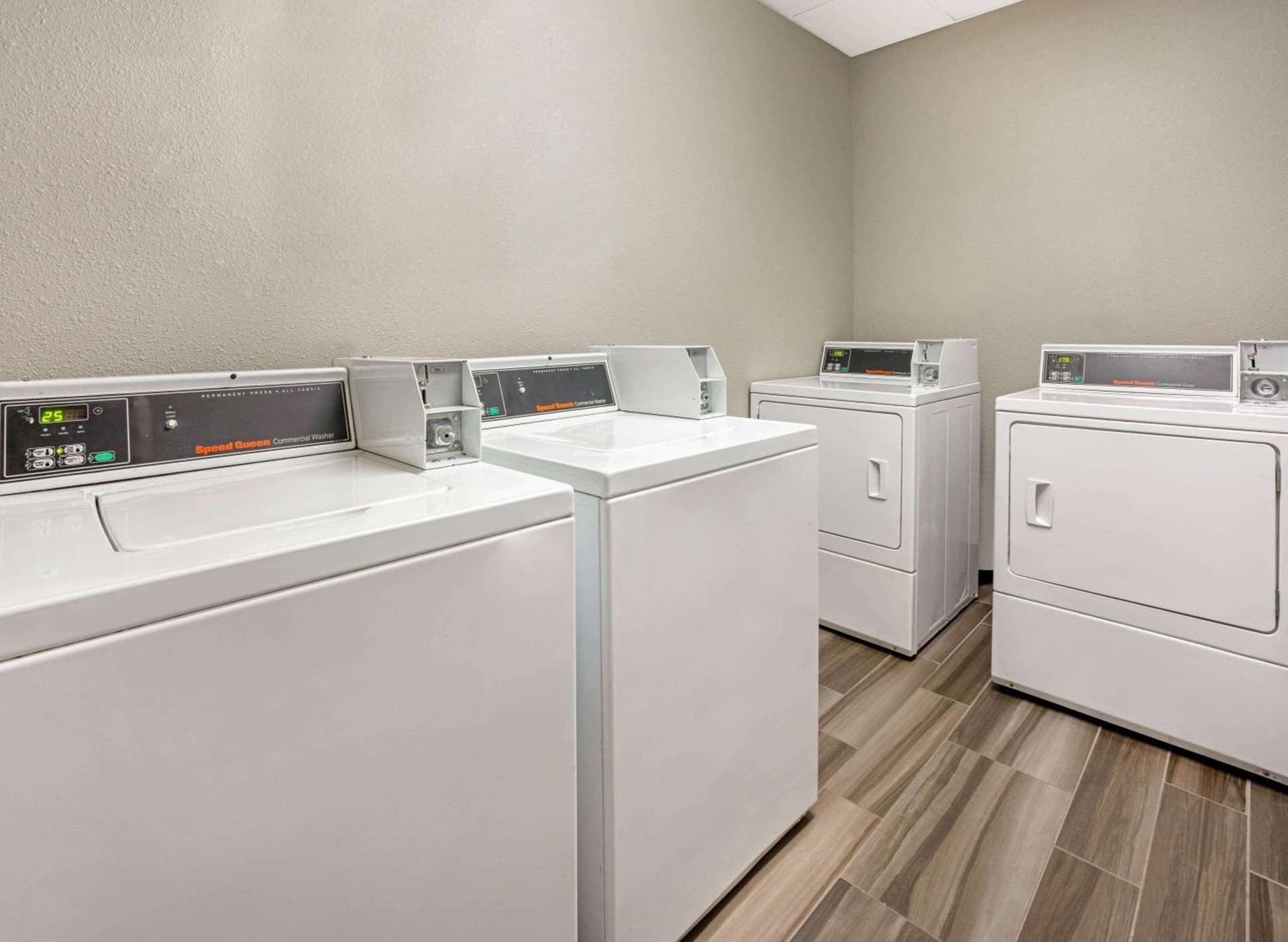 La Quinta by Wyndham Tacoma - Seattle gallery photo in Tacoma, WA — image 7
