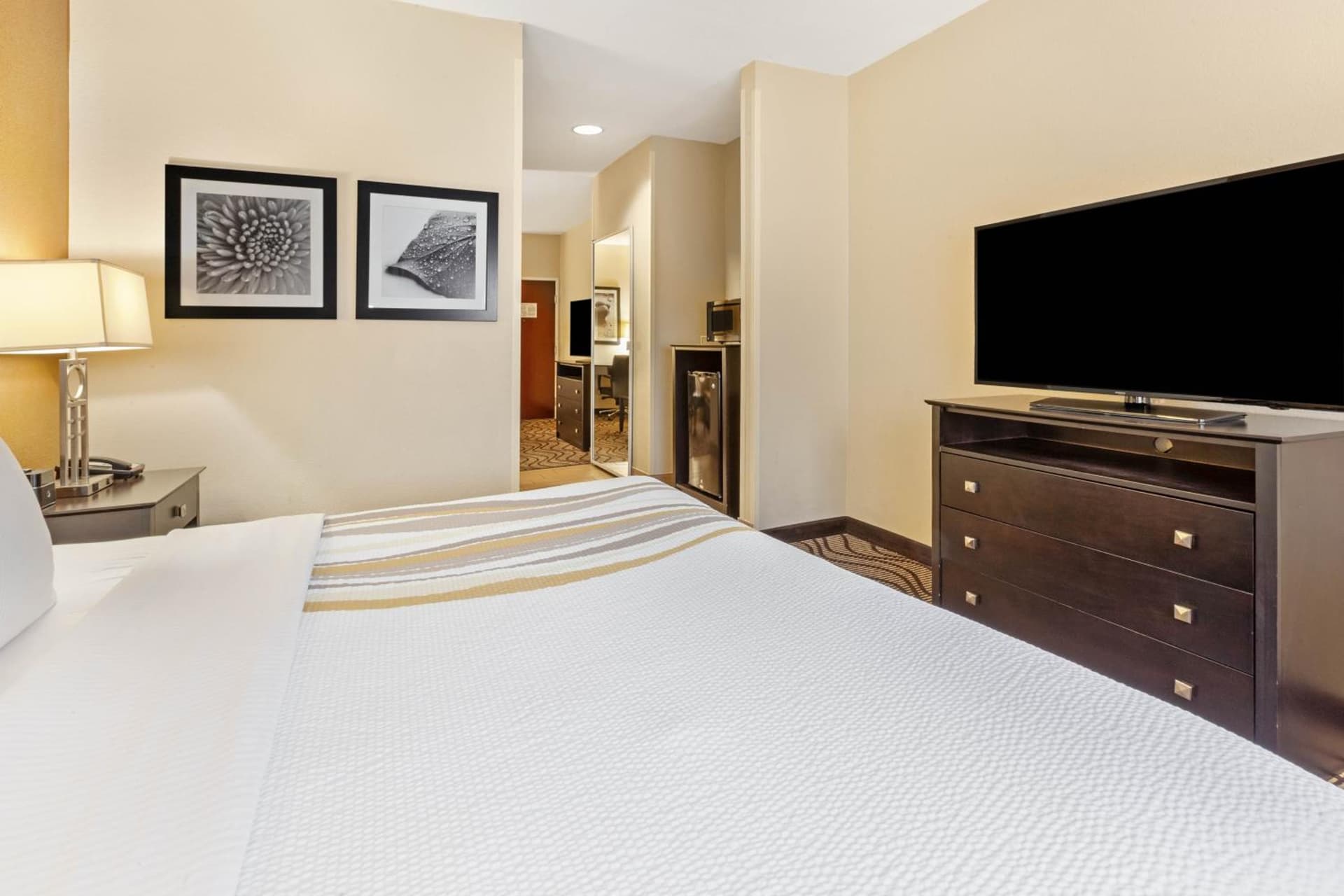 La Quinta by Wyndham South Bend gallery photo in South Bend, IN — image 32
