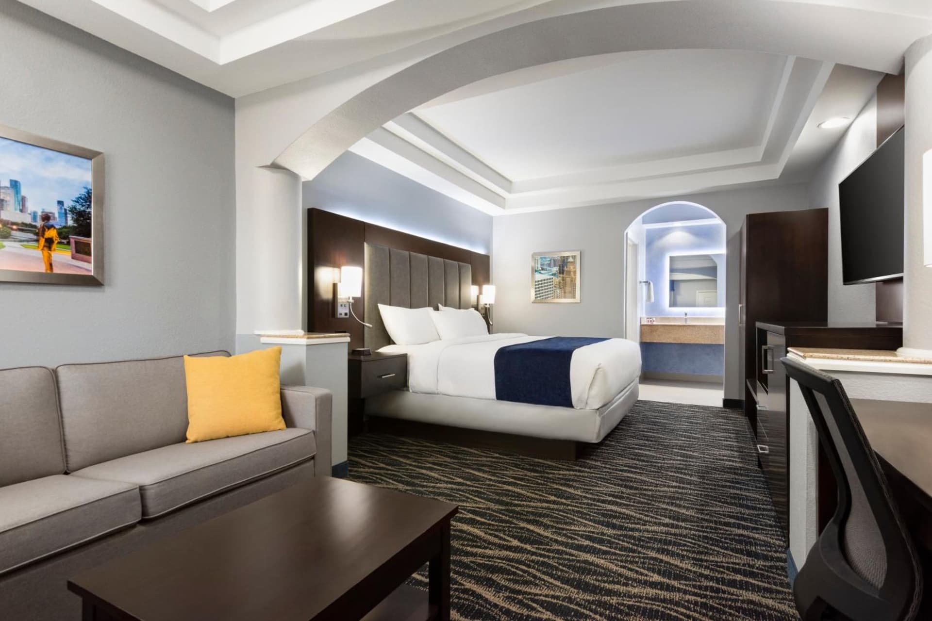 Days Inn & Suites by Wyndham Houston Hobby Airport gallery photo in Houston, TX — image 37