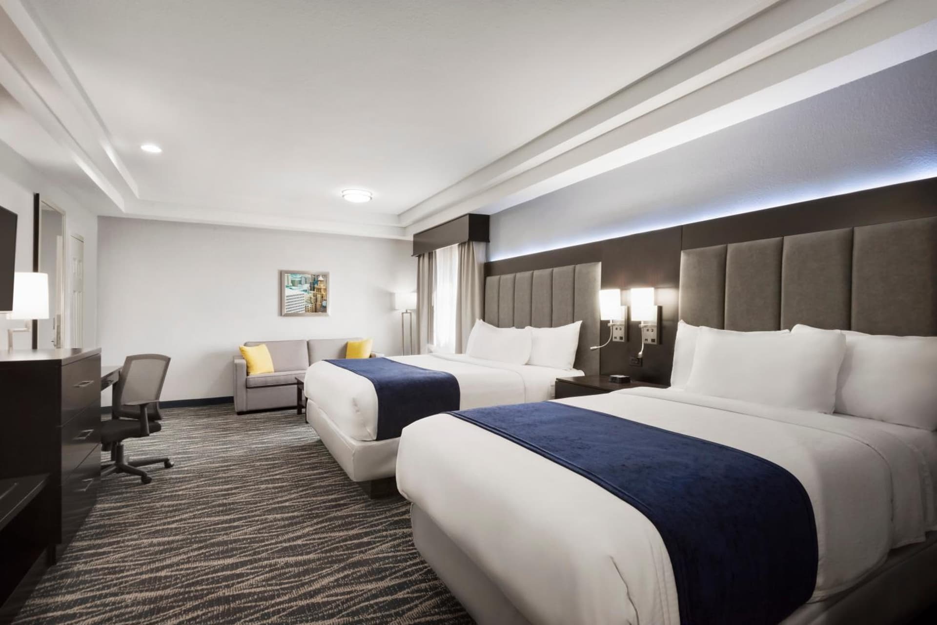 Days Inn & Suites by Wyndham Houston Hobby Airport gallery photo in Houston, TX — image 52