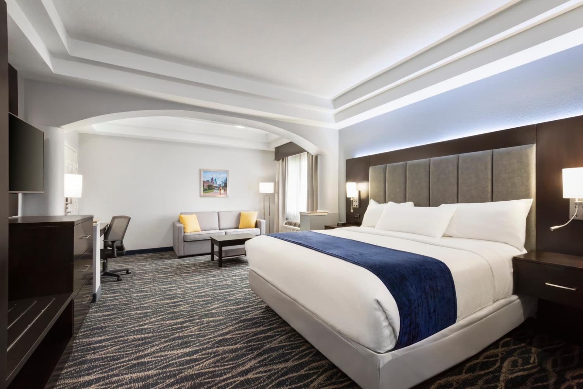 Days Inn & Suites by Wyndham Houston Hobby Airport gallery photo in Houston, TX — image 24