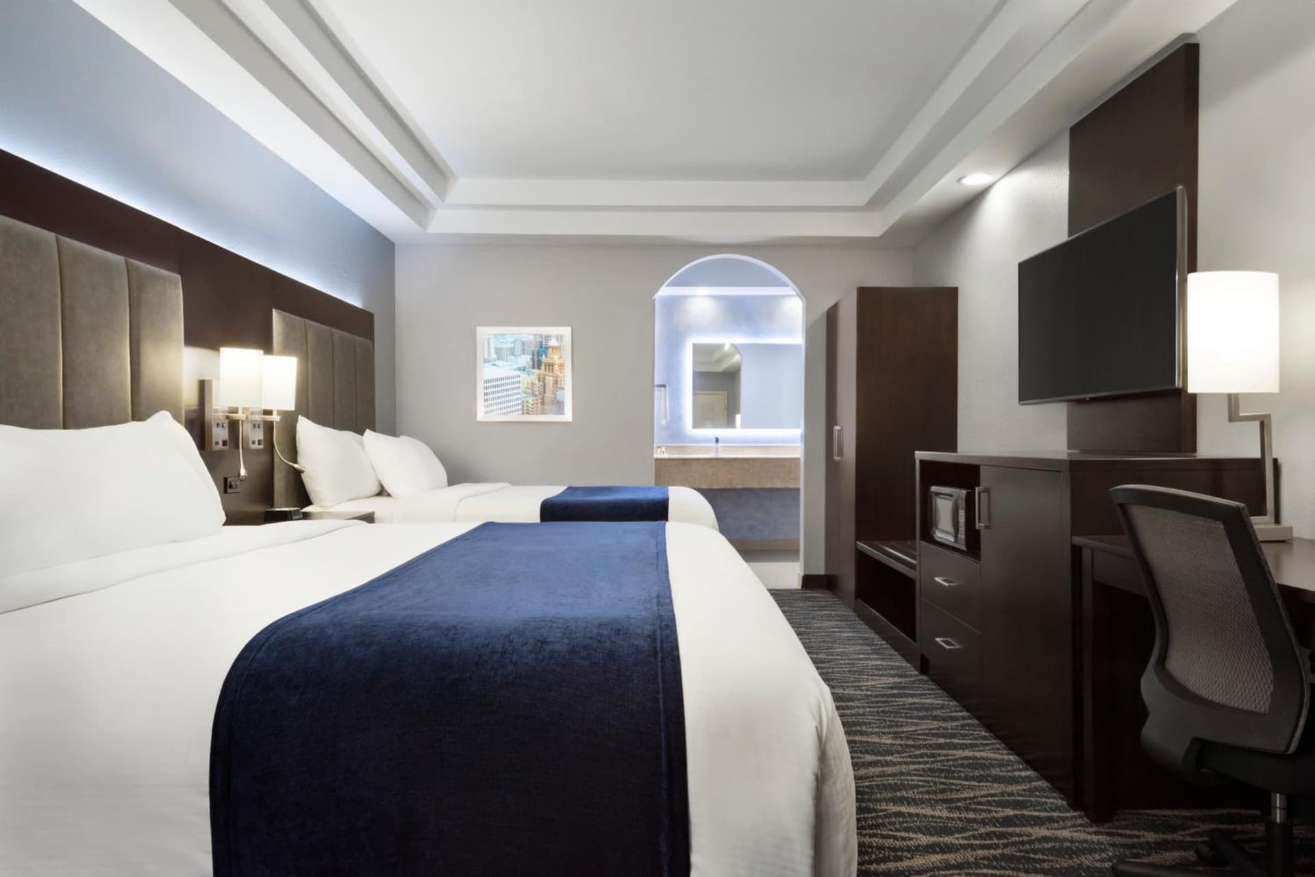 Days Inn & Suites by Wyndham Houston Hobby Airport gallery photo in Houston, TX — image 5