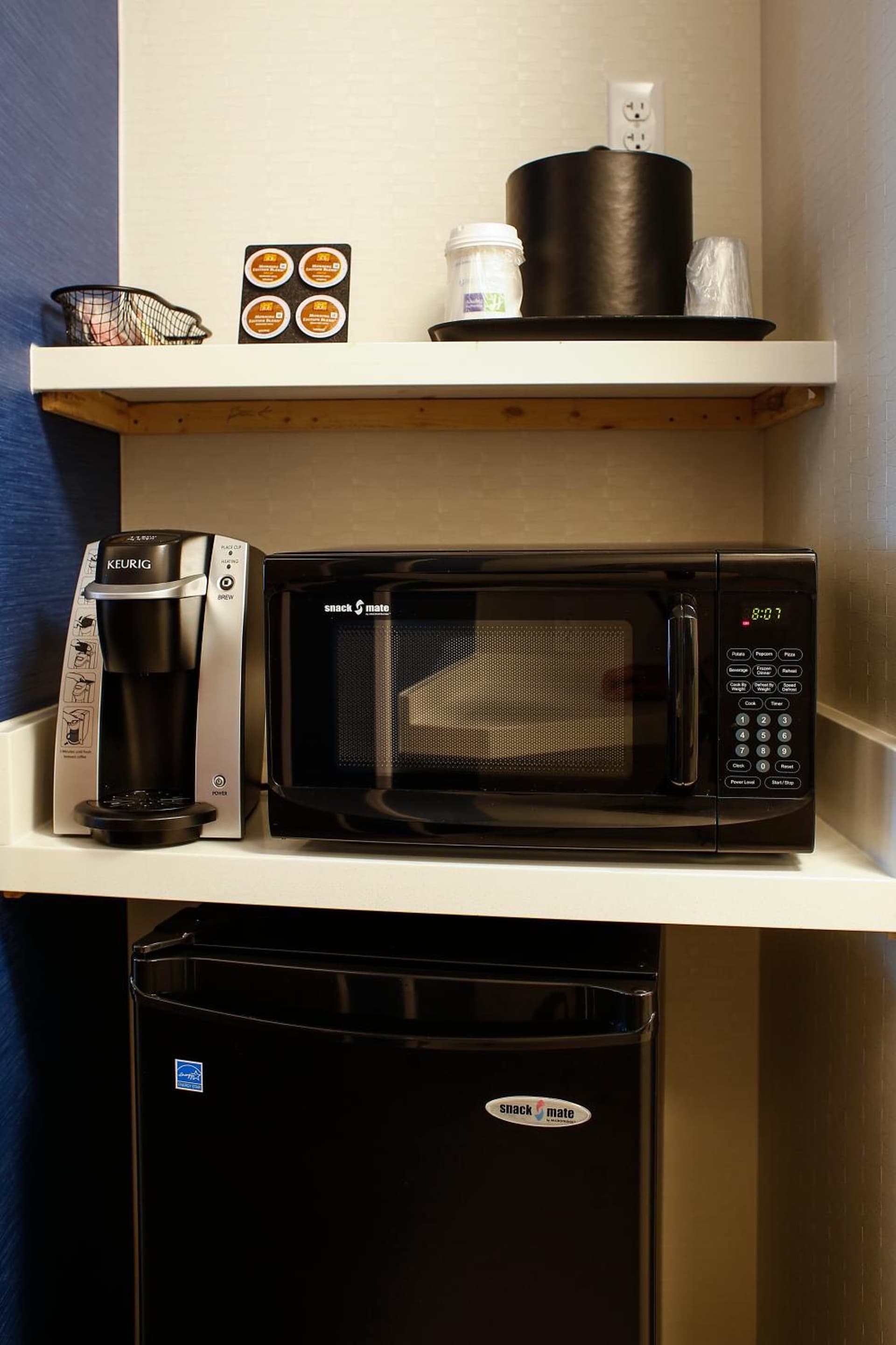 Holiday Inn Express & Suites Downtown Louisville by IHG property views in Louisville, KY — gallery photo 3