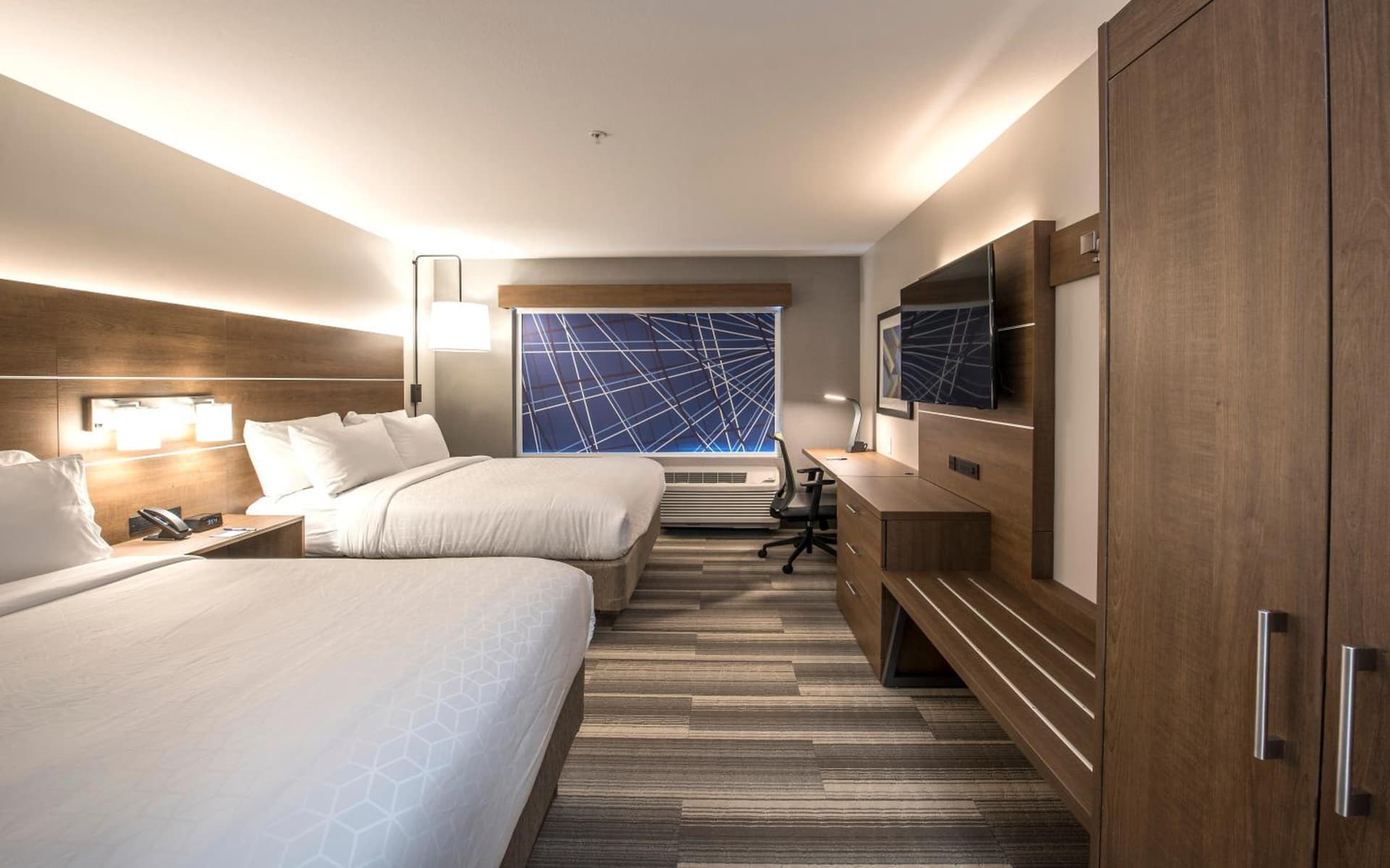 Holiday Inn Express & Suites - Phoenix North - Happy Valley by IHG gallery photo in Phoenix, AZ — image 24