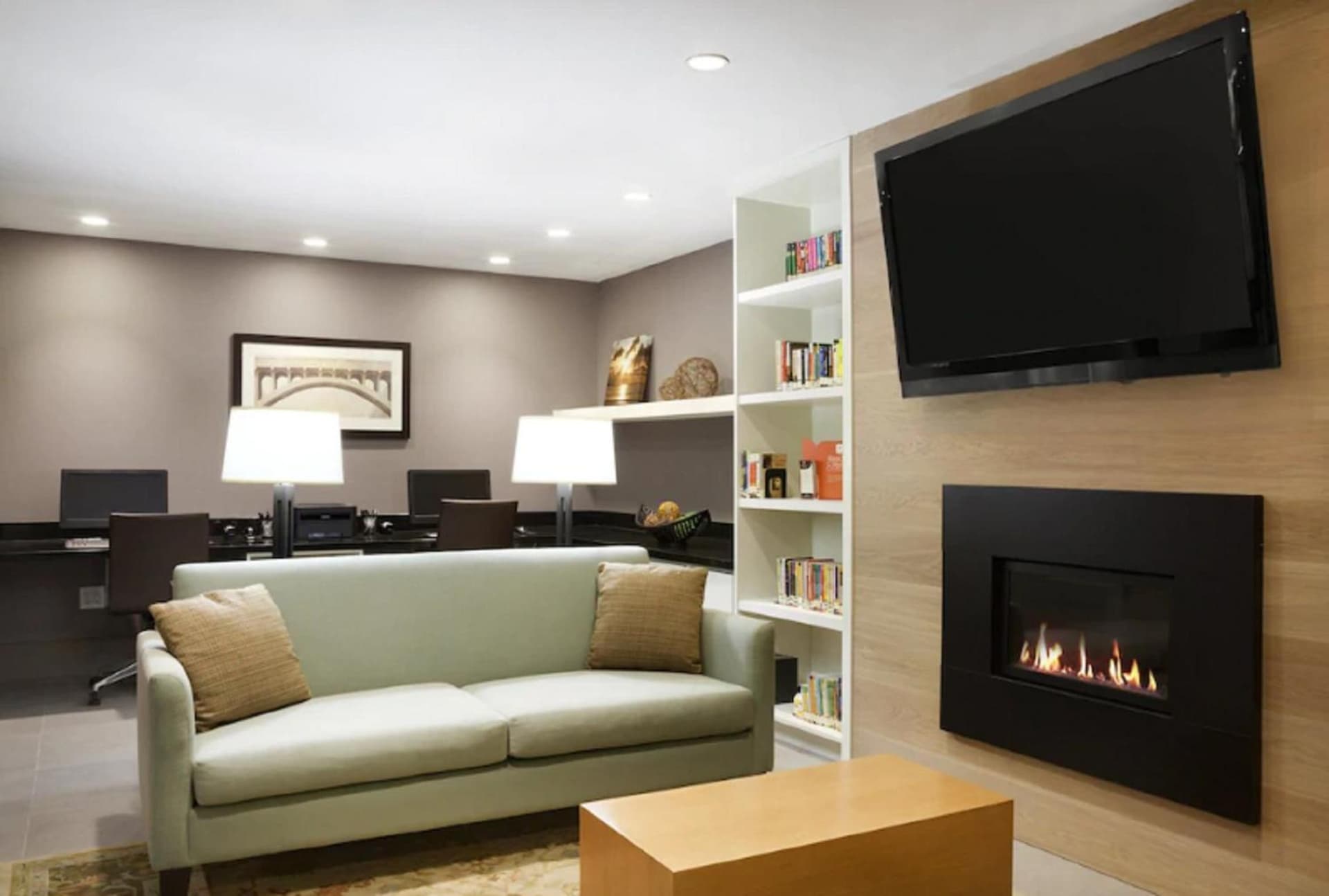 Country Inn & Suites by Radisson, Oklahoma City - Bricktown, OK gallery photo in Oklahoma City, OK — image 17