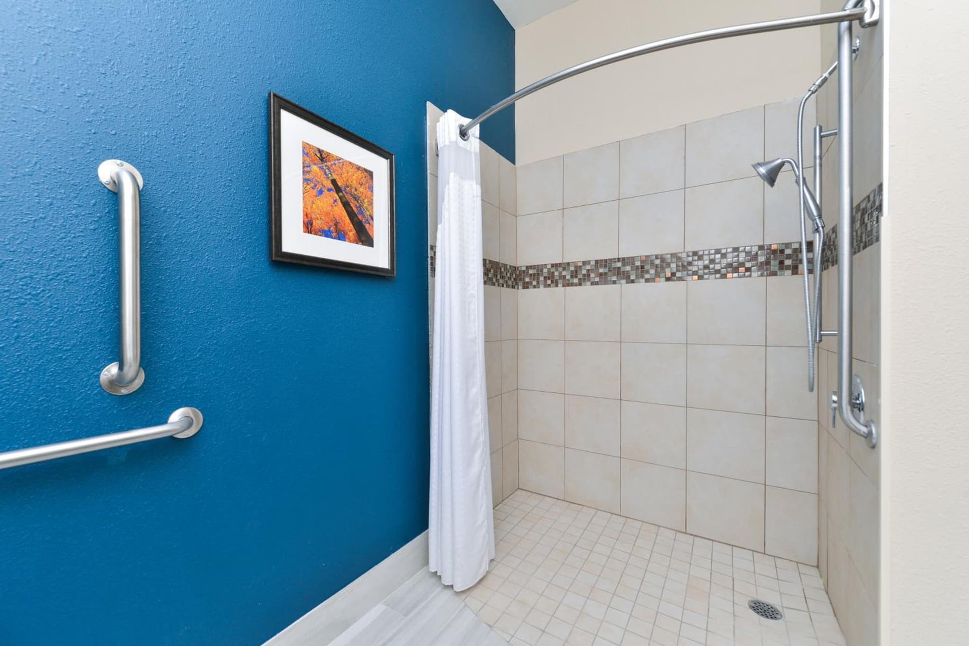 Holiday Inn Express Albuquerque N - Bernalillo by IHG gallery photo in Bernalillo, NM — image 16