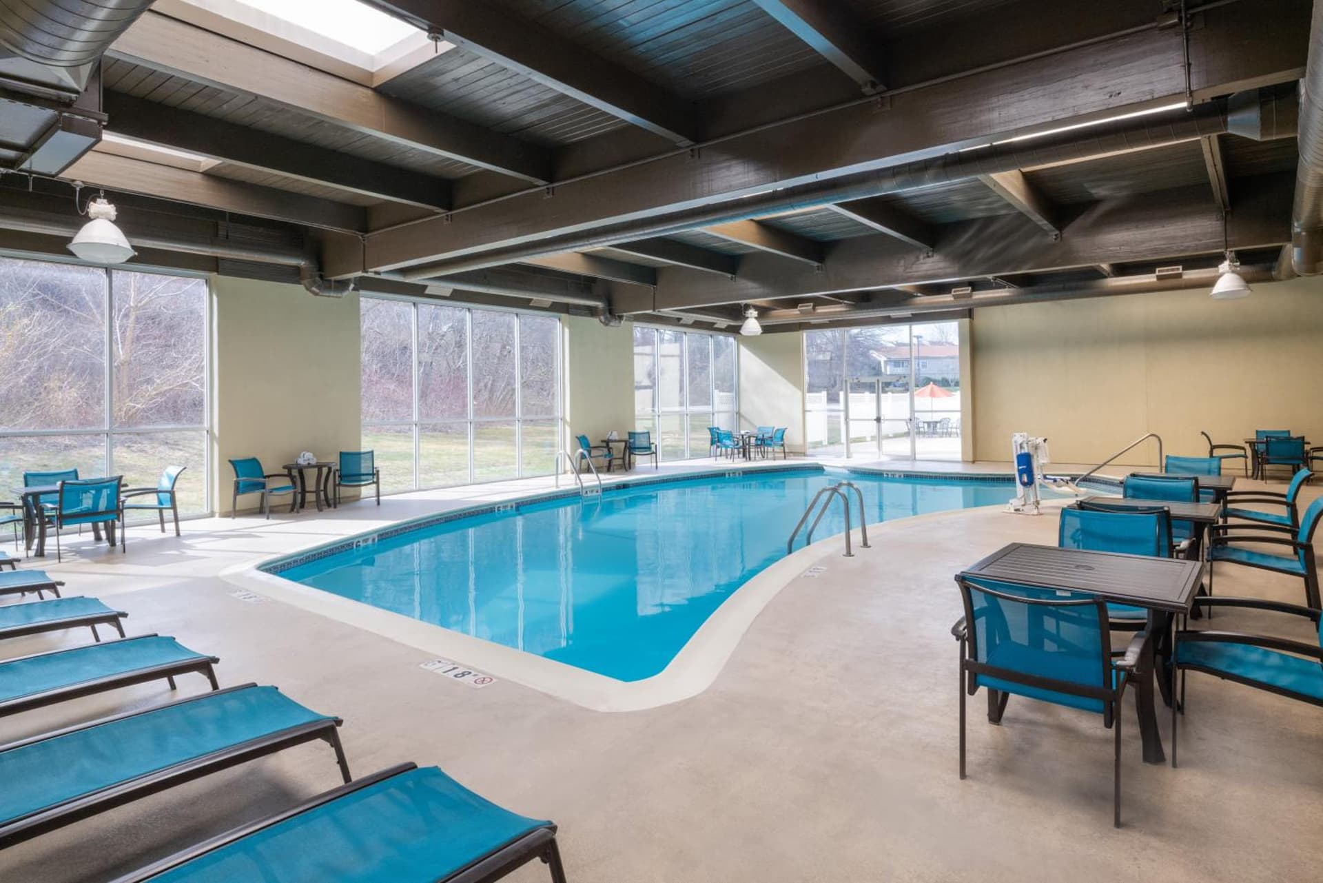 Holiday Inn Norwich by IHG interior in Norwich, CT — gallery photo 2