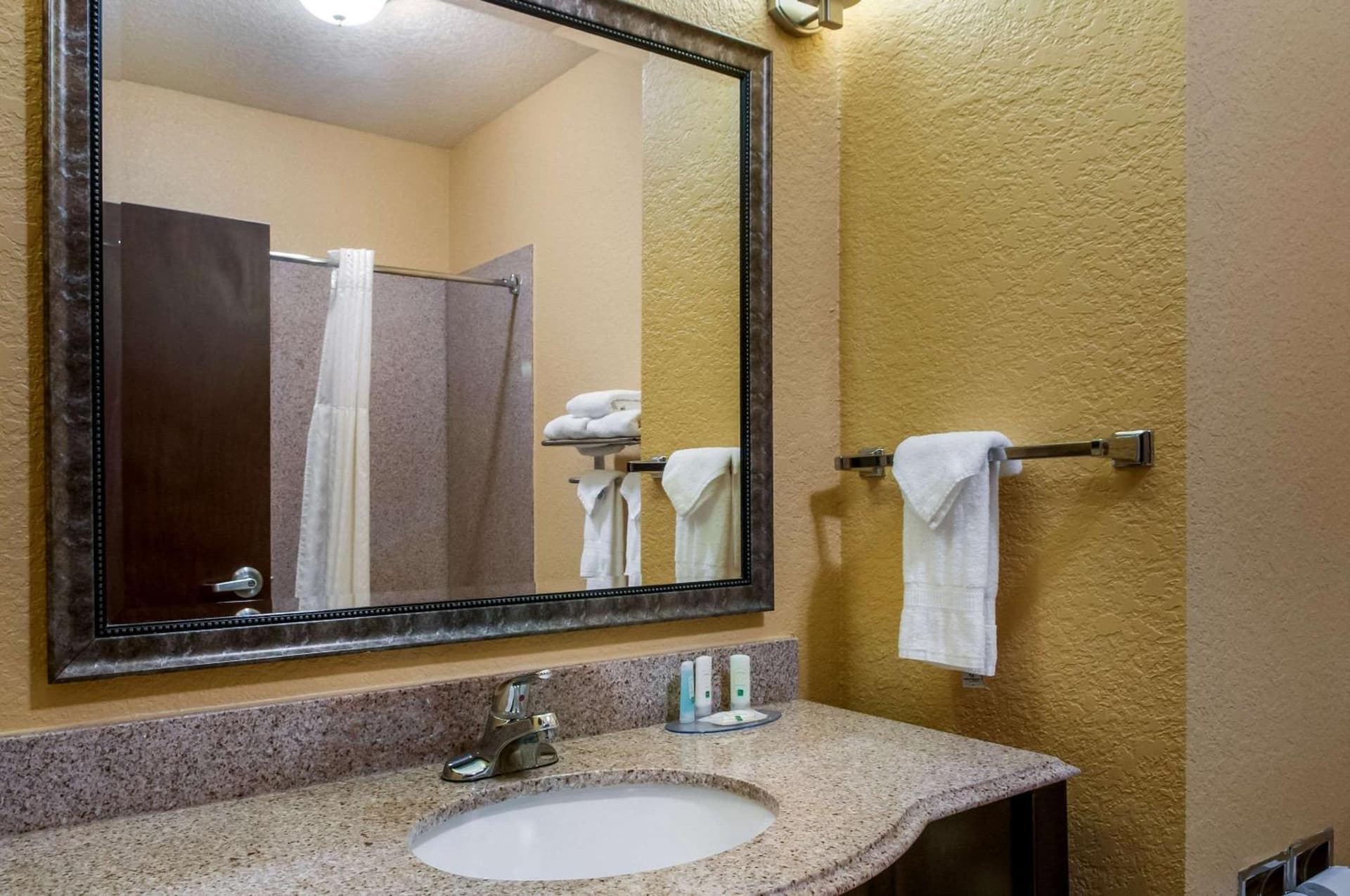 Quality Inn & Suites Slidell gallery photo in Slidell, LA — image 15