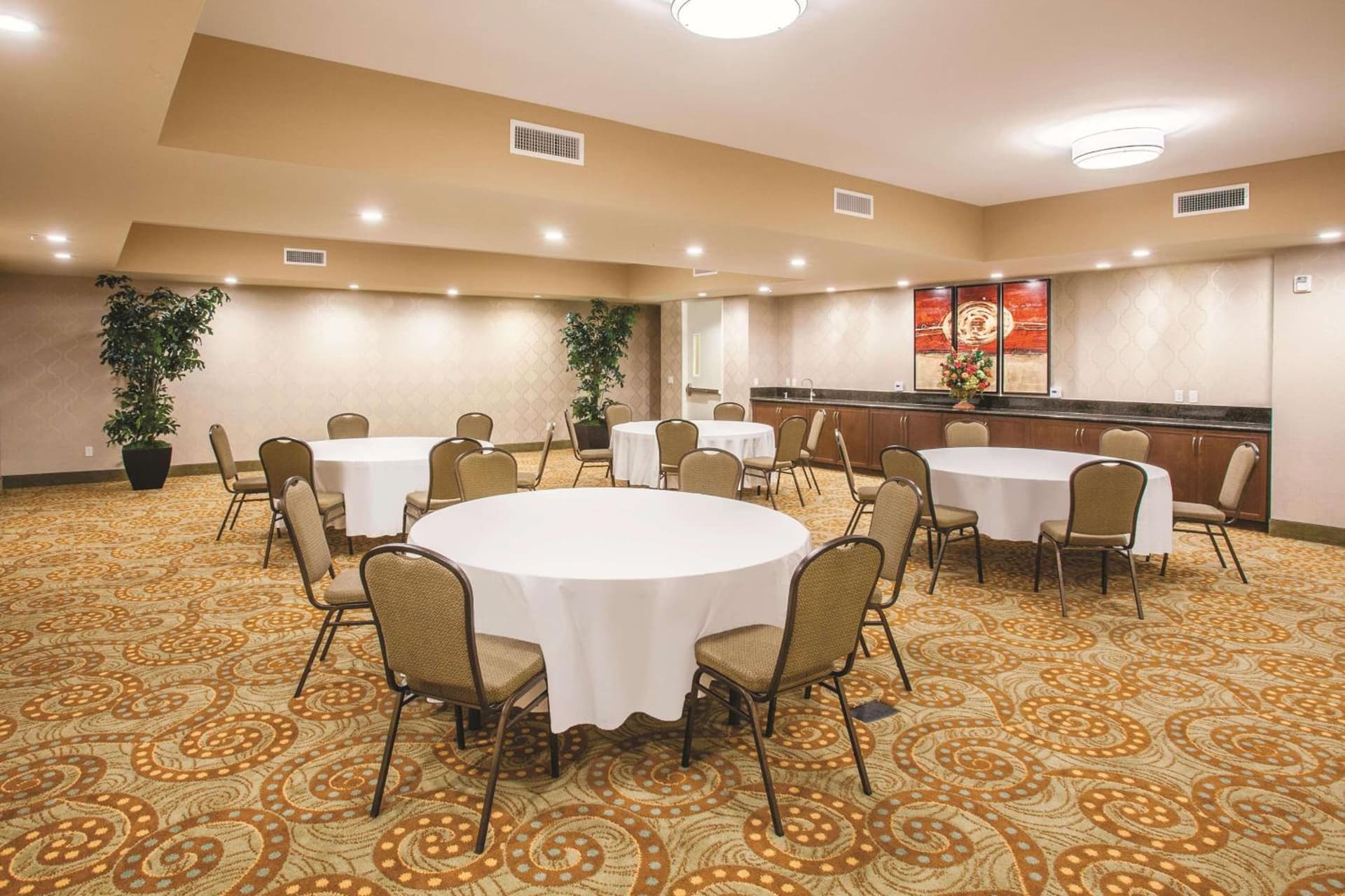 La Quinta by Wyndham Paso Robles gallery photo in Paso Robles, CA — image 22