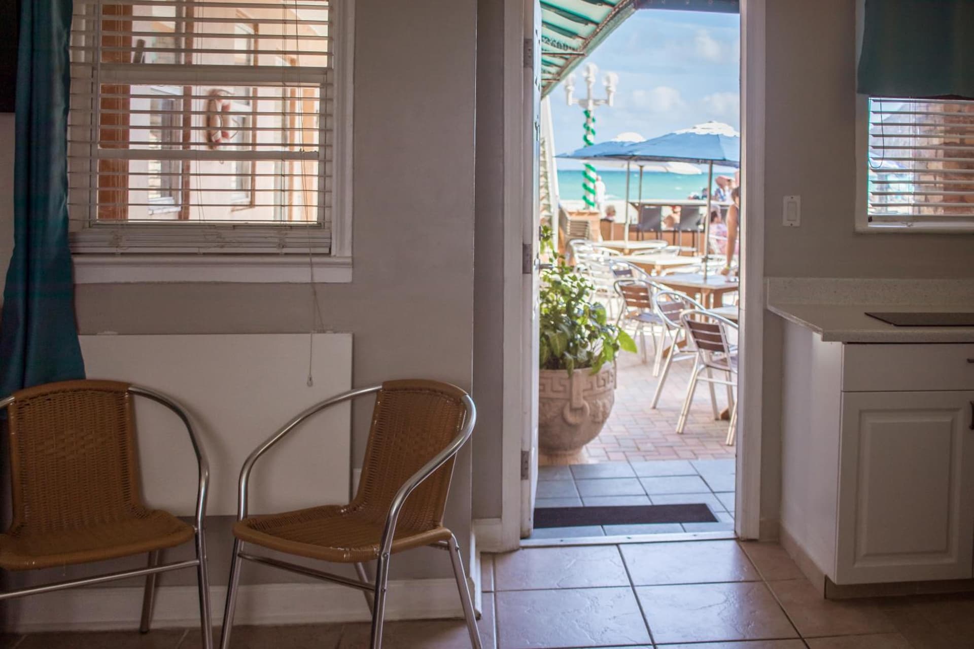 Riptide Oceanfront Hotel gallery photo in Hollywood, FL — image 49