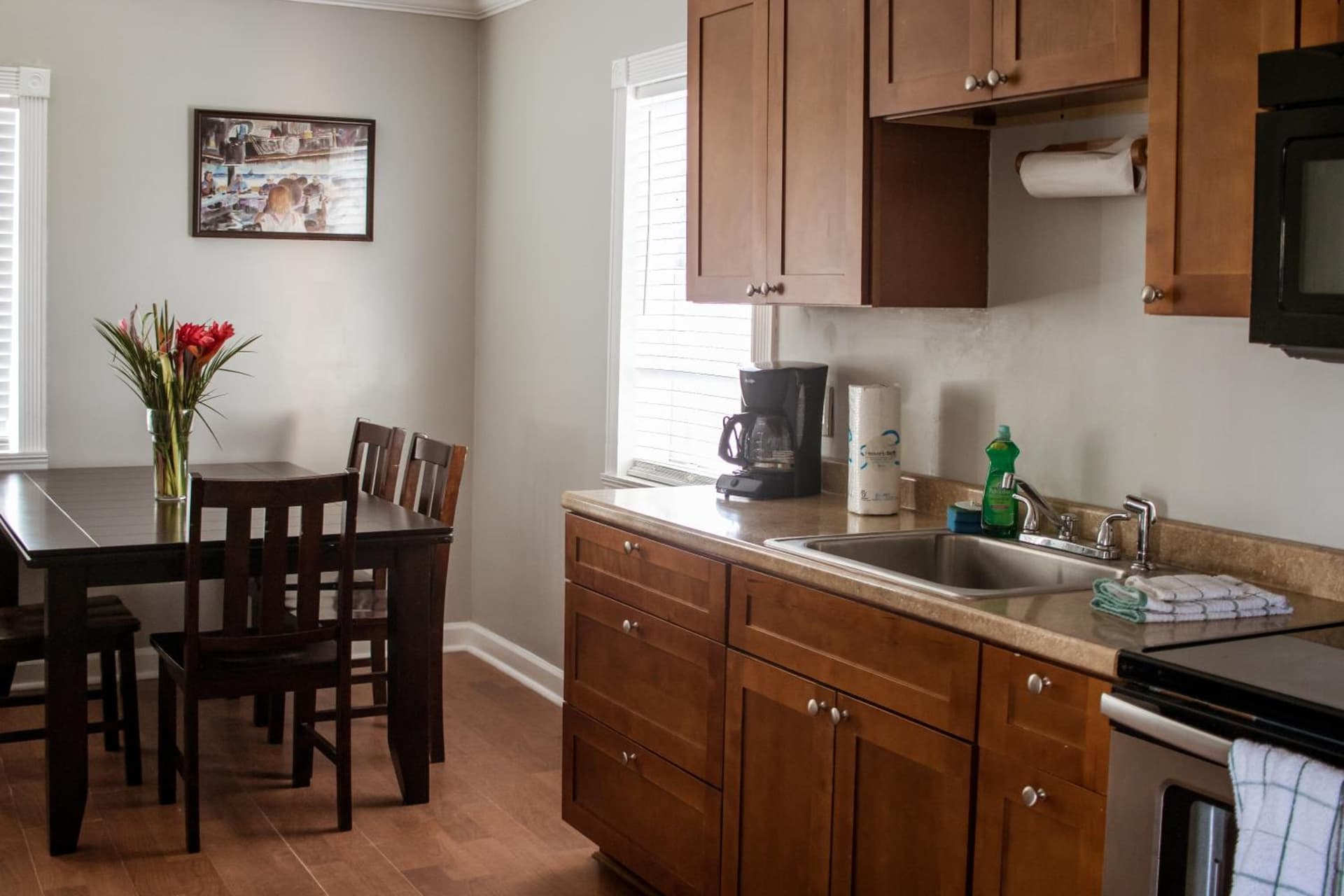 Riptide Oceanfront Hotel interior in Hollywood, FL — gallery photo 2
