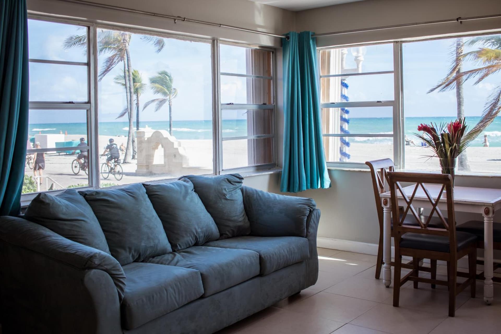 Riptide Oceanfront Hotel gallery photo in Hollywood, FL — image 64