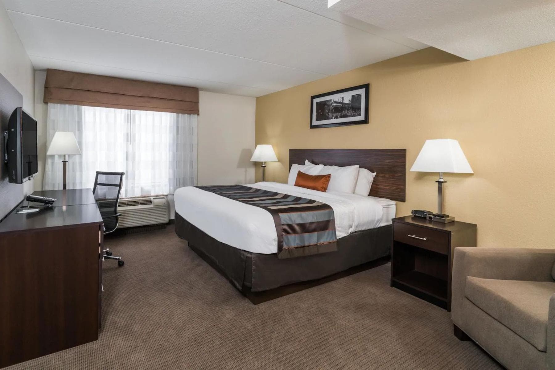 Wingate by Wyndham Bowling Green gallery photo in Bowling Green, KY — image 34