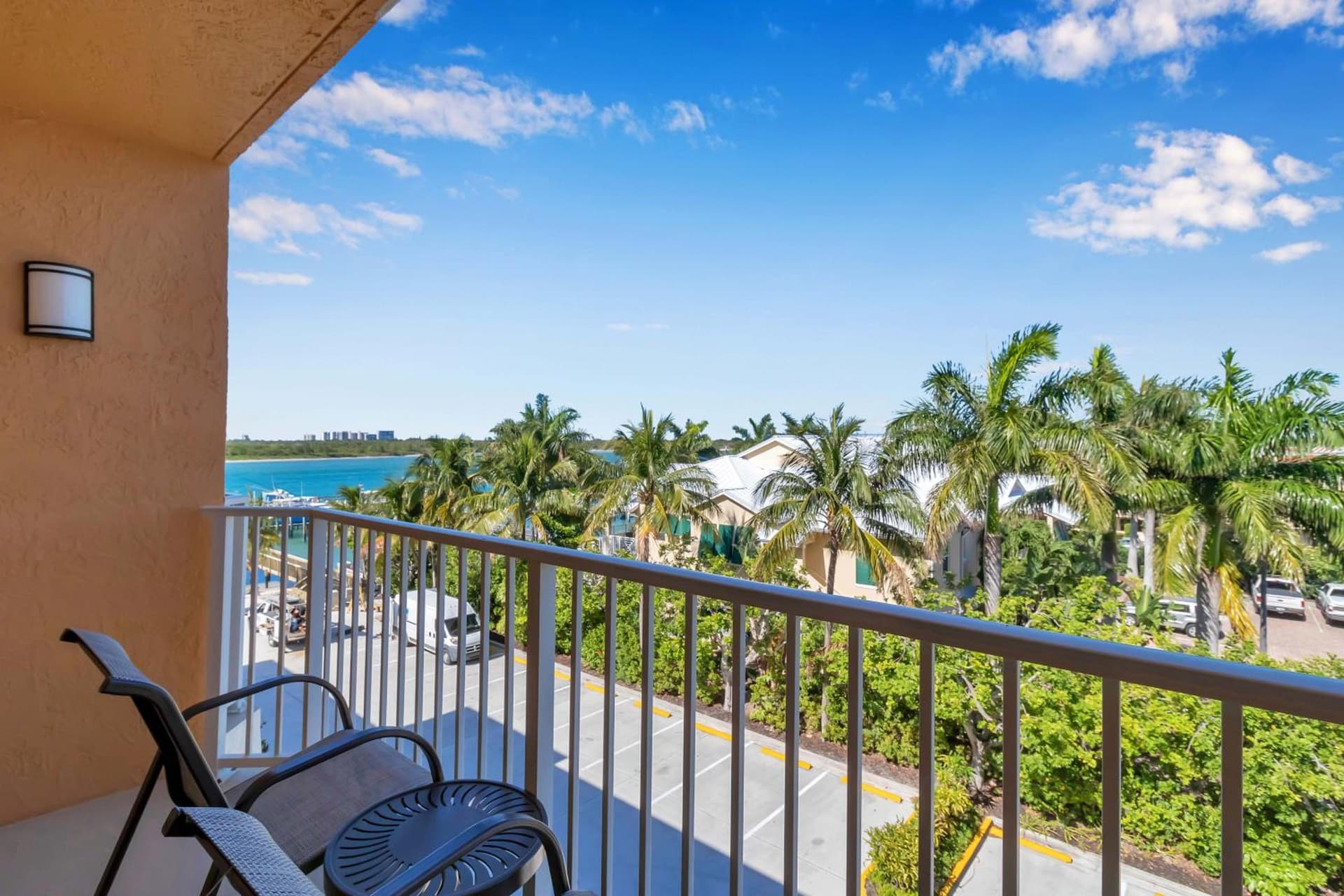 Hutchinson Island Hotel gallery photo in Fort Pierce, FL — image 42