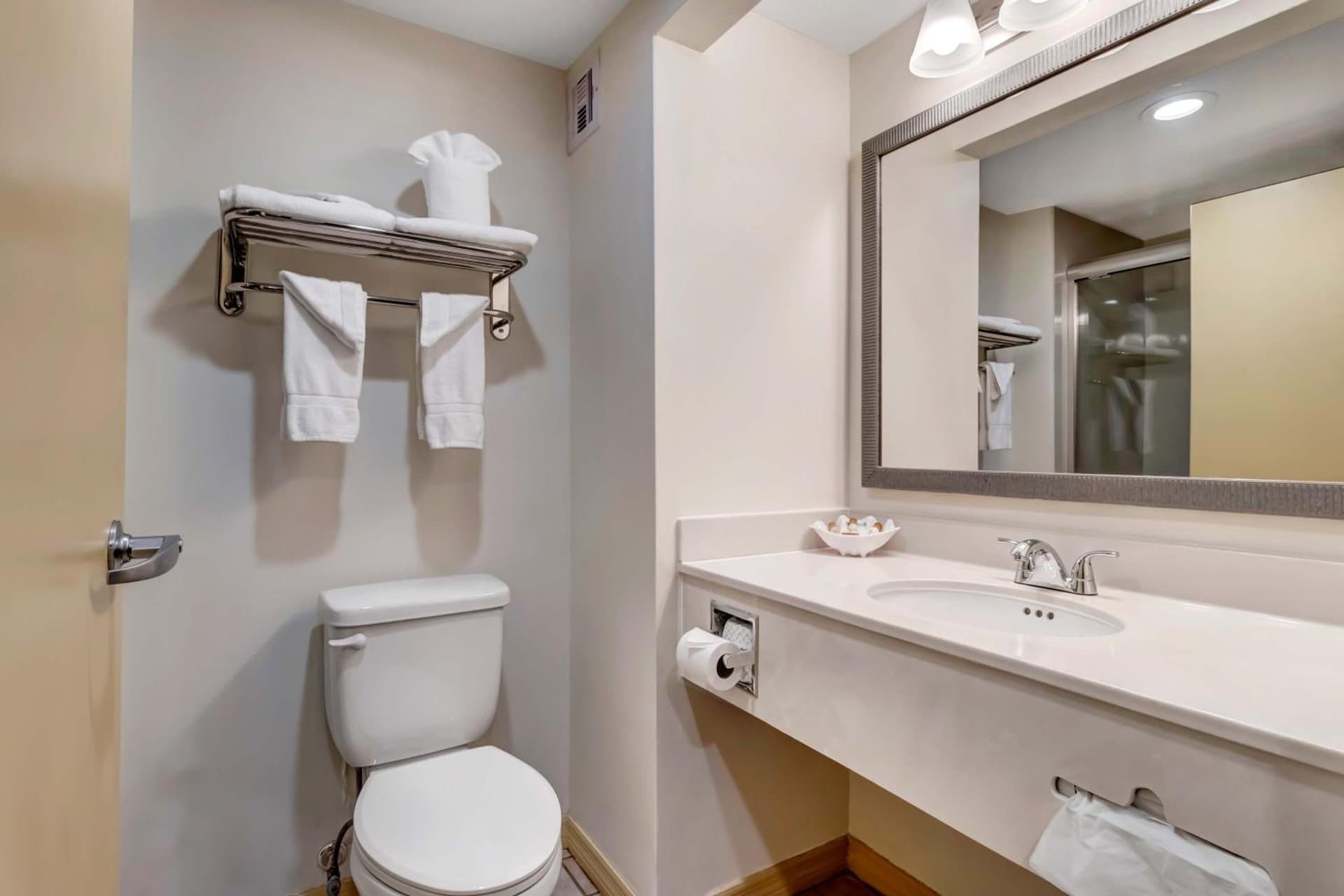 Hutchinson Island Hotel gallery photo in Fort Pierce, FL — image 76
