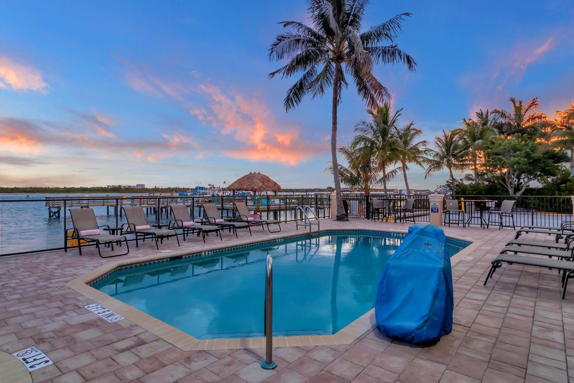 Hutchinson Island Hotel gallery photo in Fort Pierce, FL — image 16