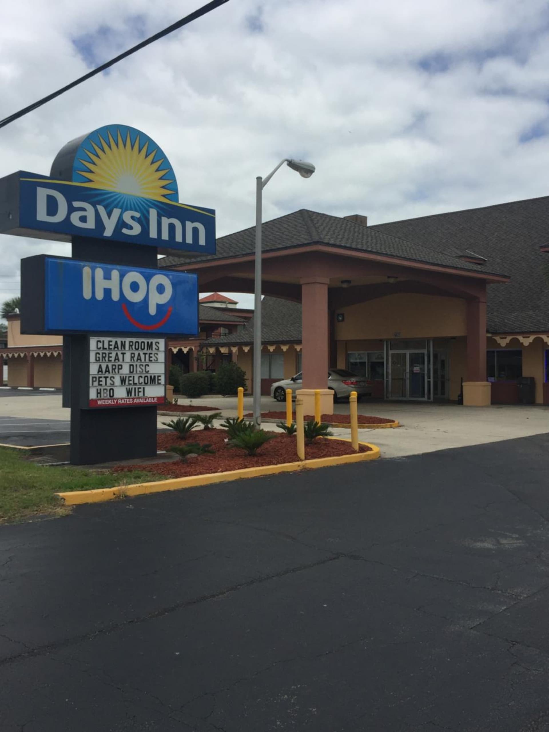 Days Inn by Wyndham St Augustine I-95-Outlet Mall gallery photo in St. Augustine, FL — image 10
