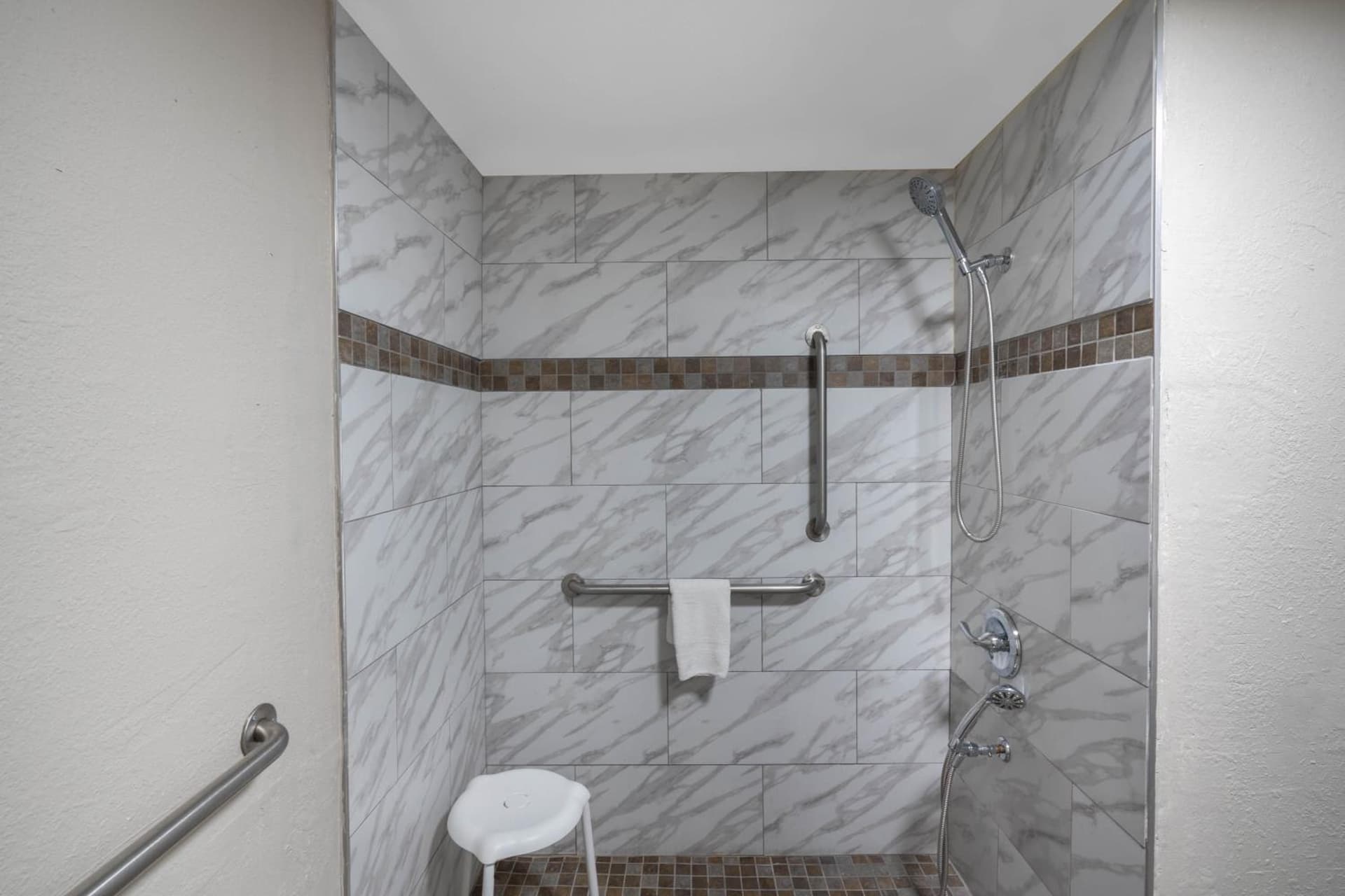 Baymont by Wyndham Murfreesboro gallery photo in Murfreesboro, TN — image 68