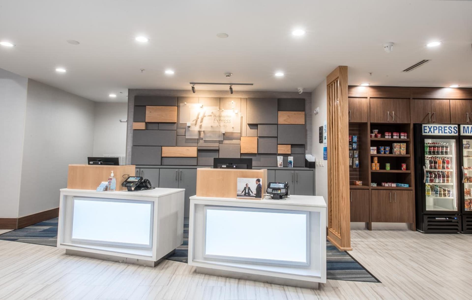 Holiday Inn Express & Suites - Houston Westchase - Westheimer by IHG gallery photo in Houston, TX — image 31