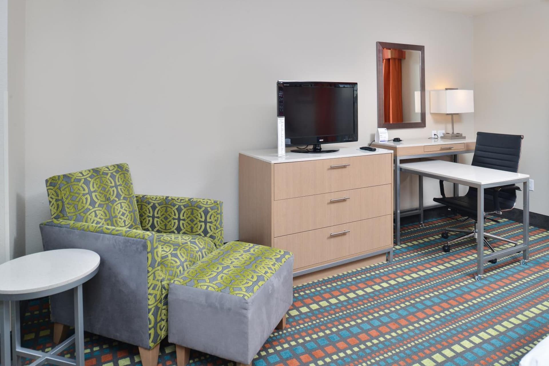Holiday Inn Express Albuquerque N - Bernalillo by IHG gallery photo in Bernalillo, NM — image 20