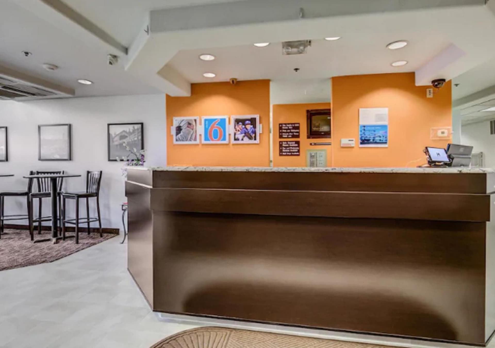 Motel 6-Roseburg, OR property views in Roseburg, OR — gallery photo 3