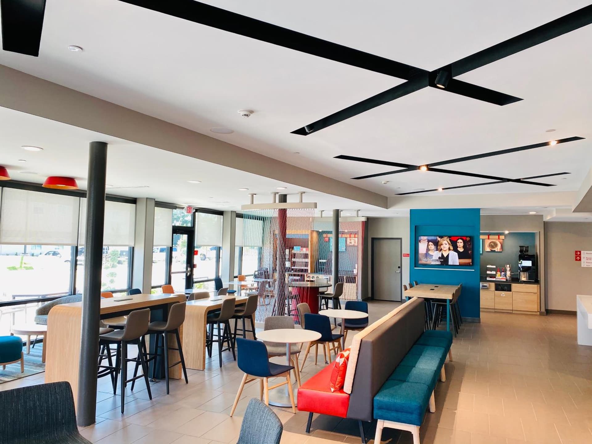 Avid hotels - Beaumont by IHG gallery photo in Beaumont, TX — image 21