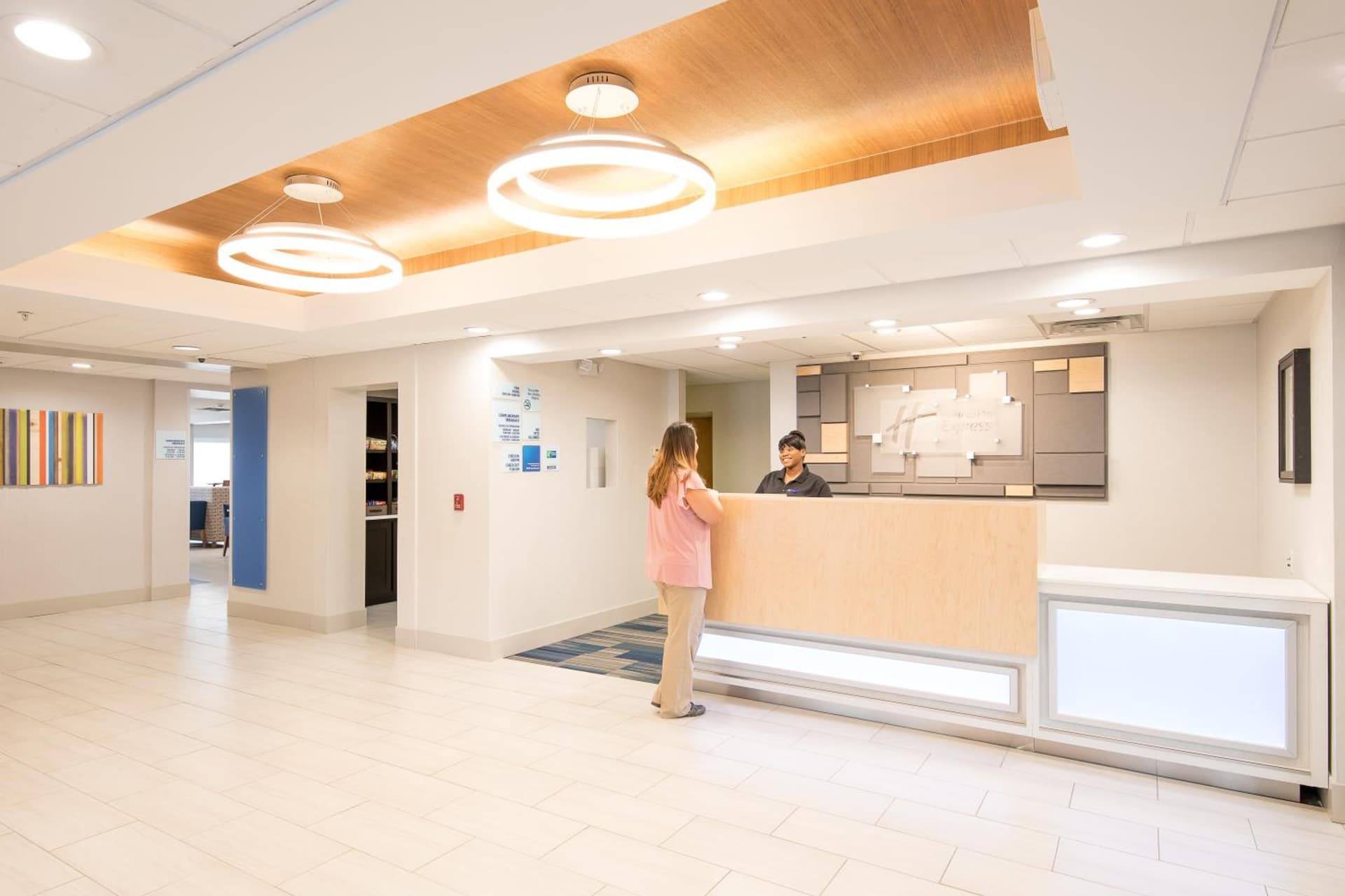 Holiday Inn Express Atlanta-Stone Mountain by IHG gallery photo in Stone Mountain, GA — image 11