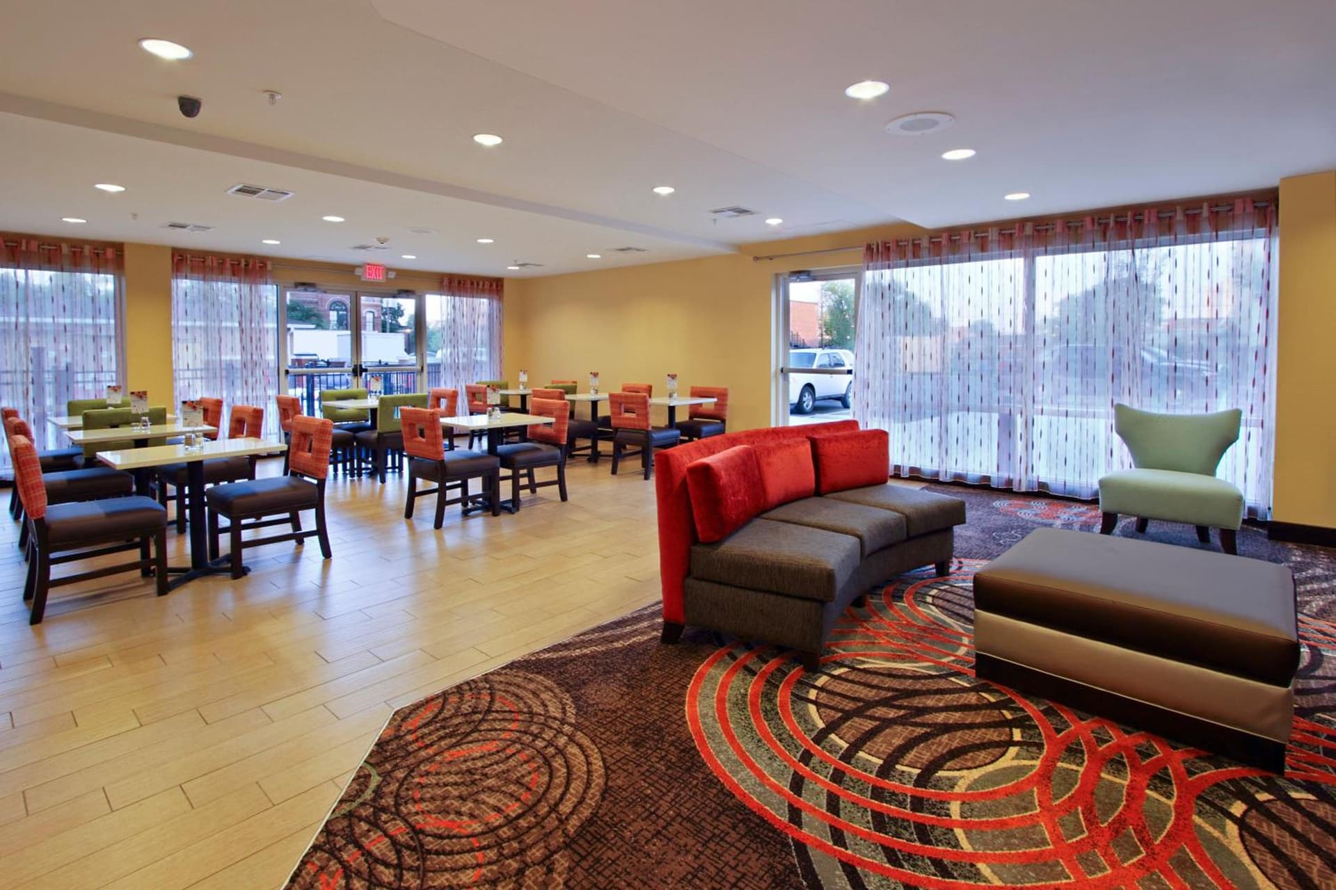 Holiday Inn Express Augusta Downtown by IHG gallery photo in Augusta, GA — image 13
