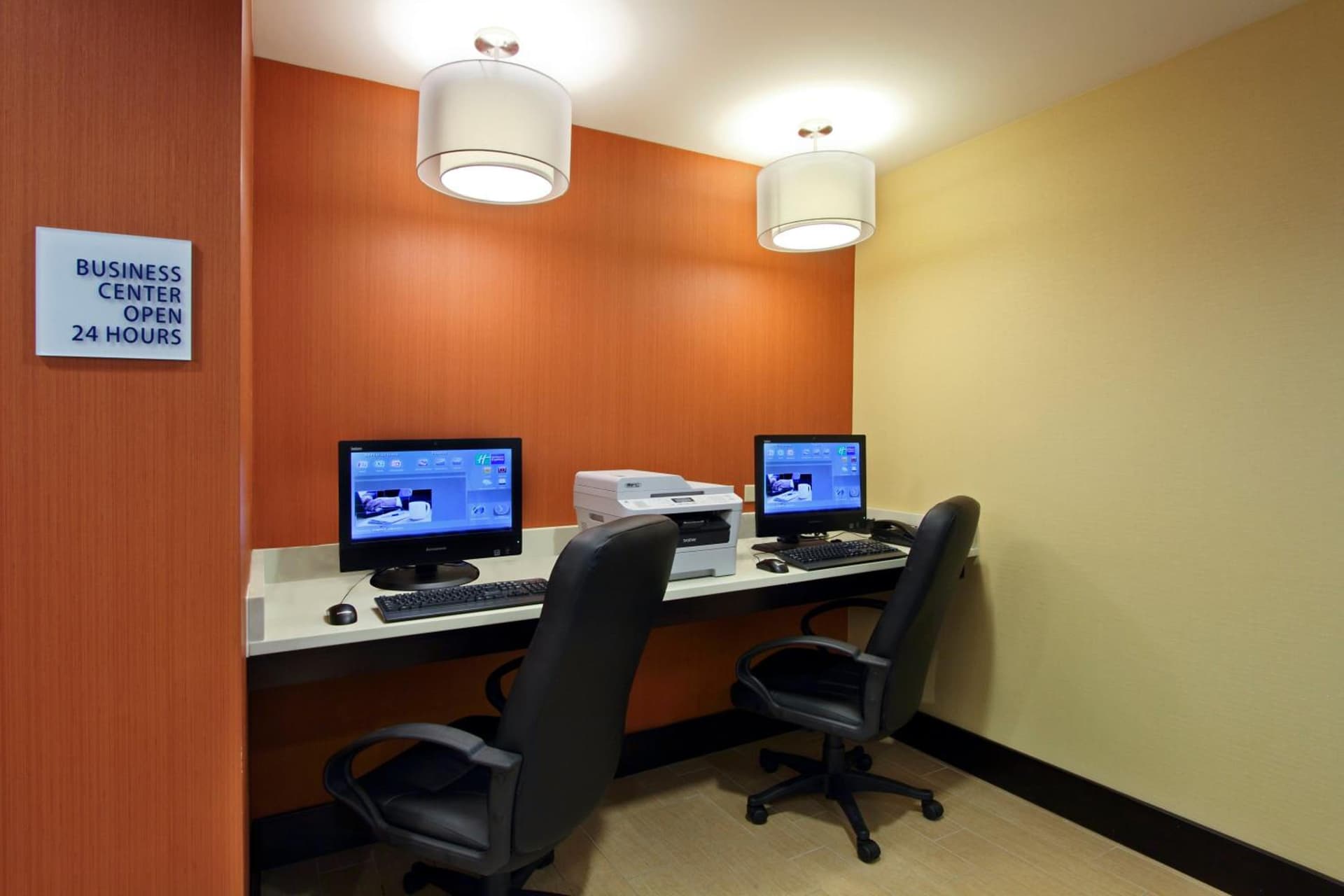 Holiday Inn Express Augusta Downtown by IHG gallery photo in Augusta, GA — image 5