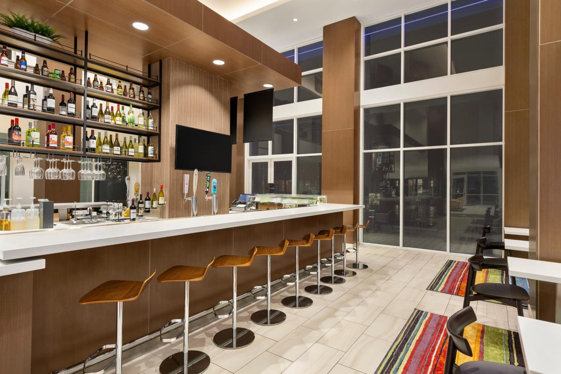 Wyndham Anaheim gallery photo in Anaheim, CA — image 83