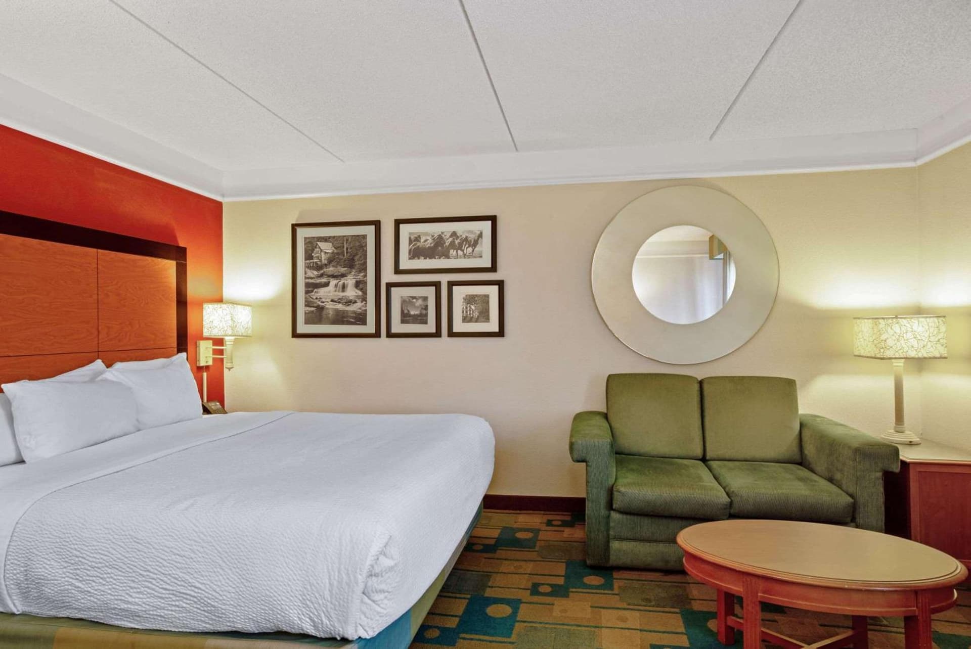La Quinta by Wyndham Winston-Salem gallery photo in Winston-Salem, NC — image 19