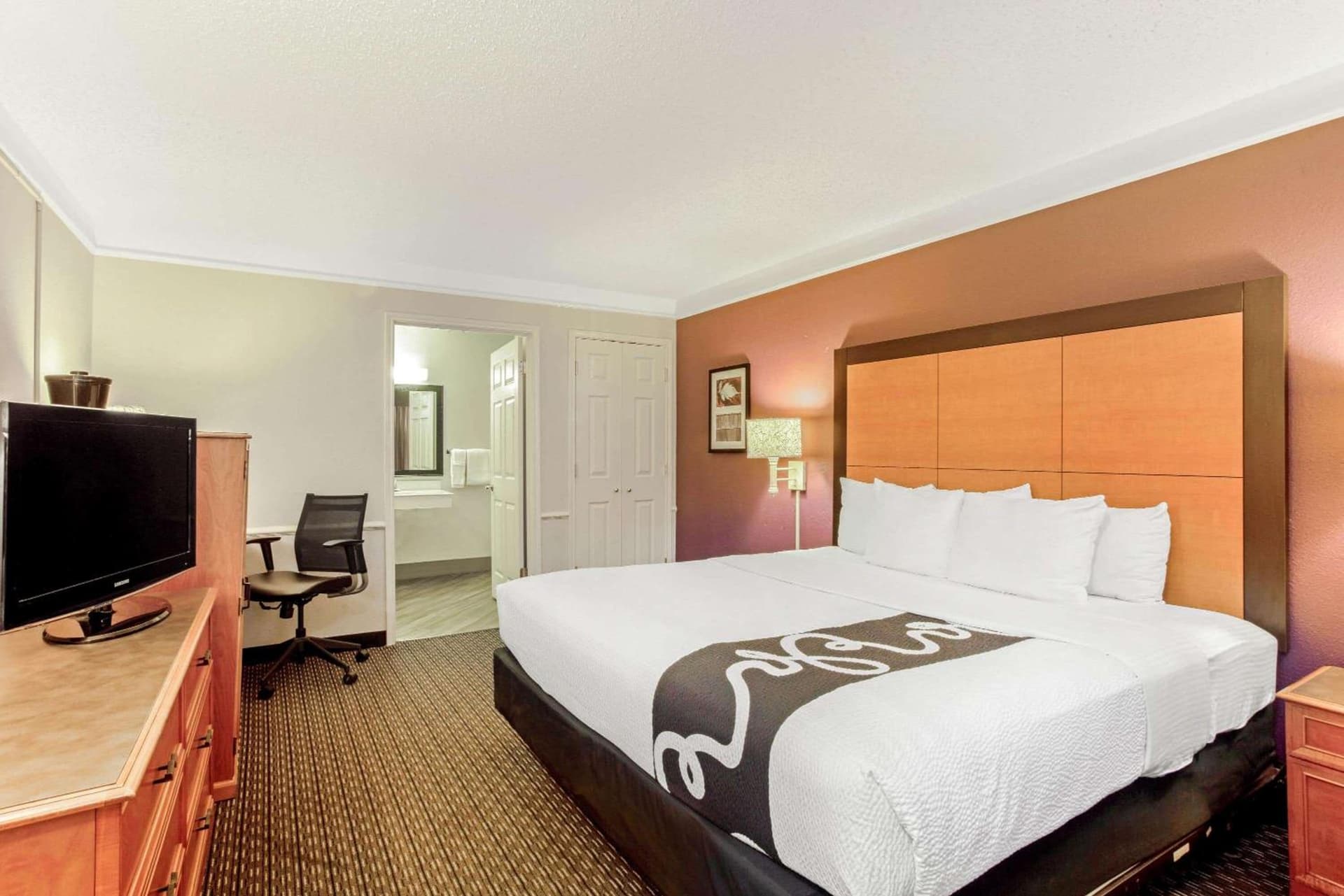 La Quinta Inn by Wyndham and Conference Center San Angelo gallery photo in San Angelo, TX — image 52