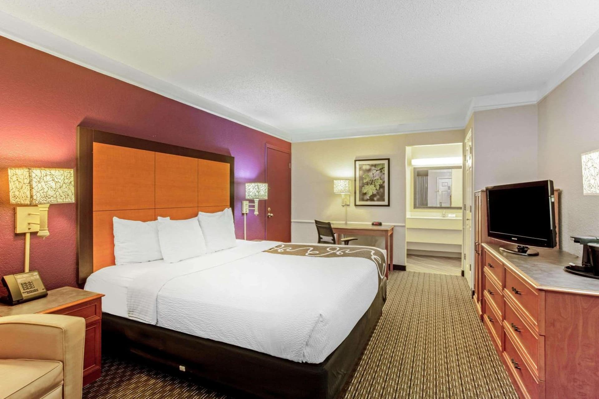 La Quinta Inn by Wyndham and Conference Center San Angelo gallery photo in San Angelo, TX — image 32