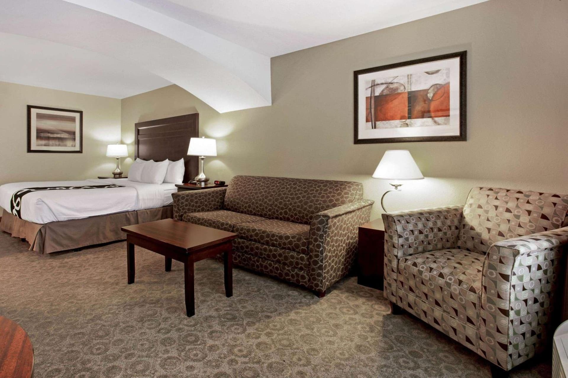 La Quinta by Wyndham Bismarck gallery photo in Bismarck, ND — image 26