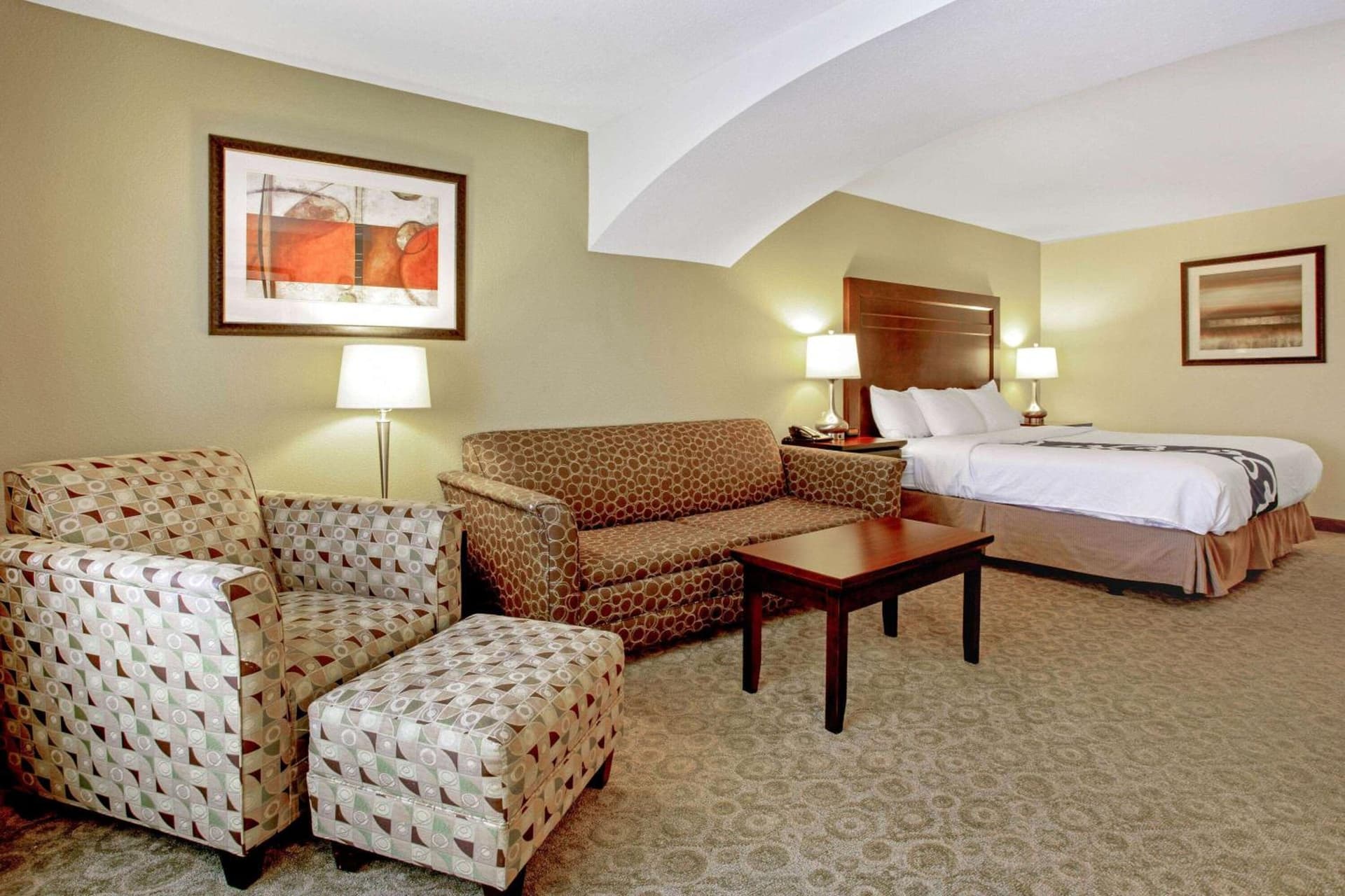 La Quinta by Wyndham Bismarck gallery photo in Bismarck, ND — image 37